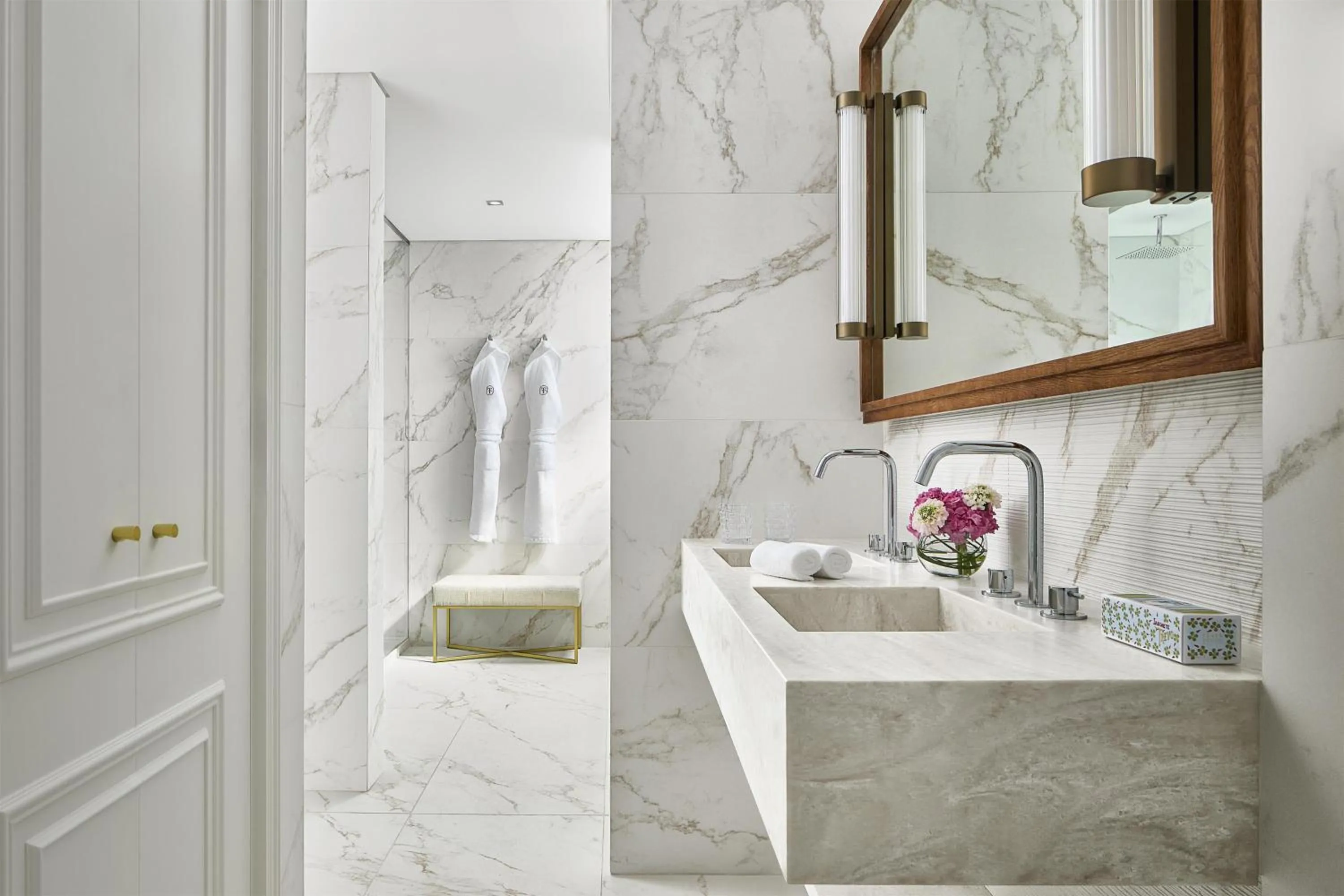 Bathroom in Tivoli Avenida Liberdade Lisboa – A Leading Hotel of the World