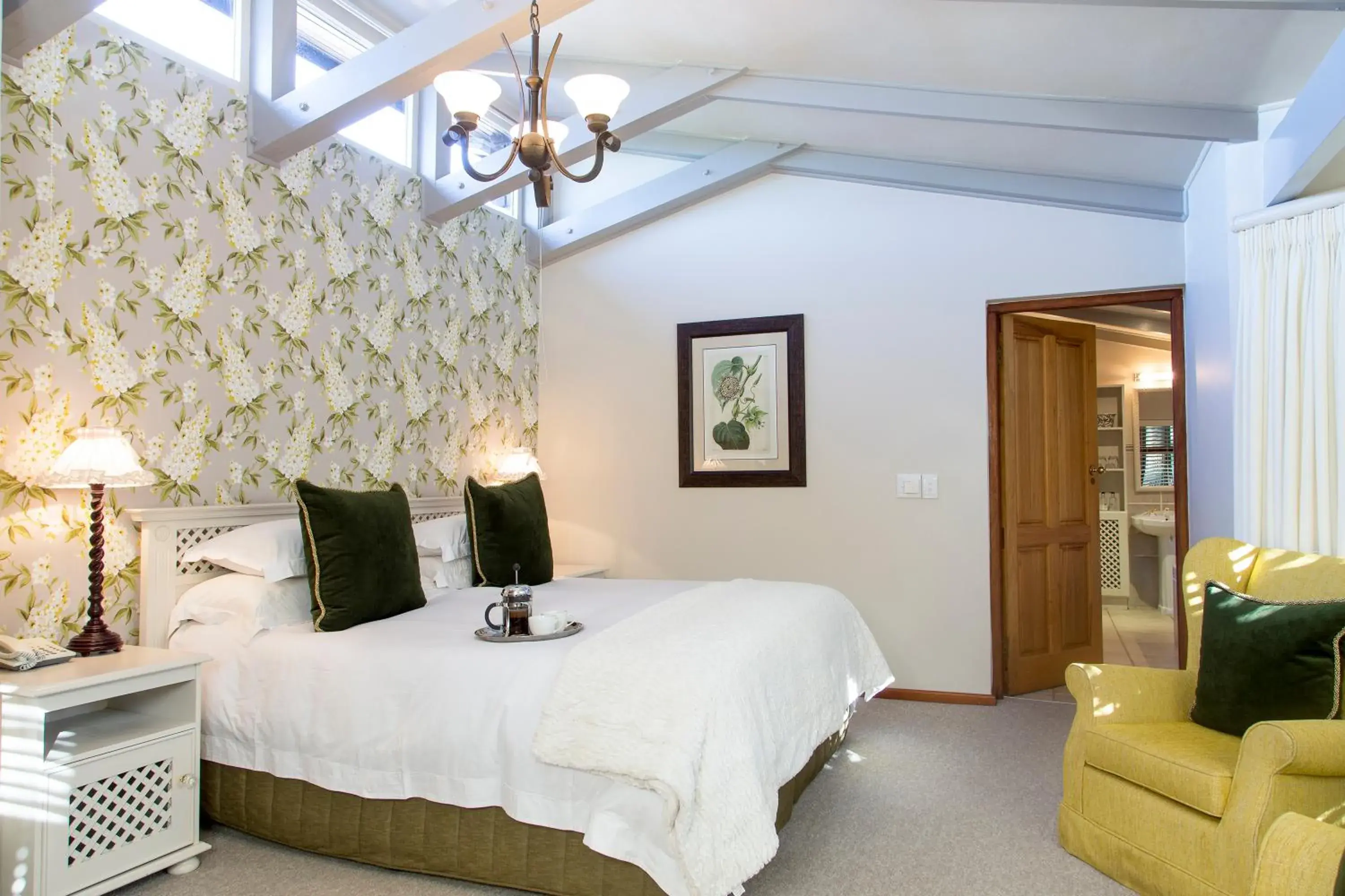 Luxury King or Twin Room - No View in The Fernery Lodge & Spa Luxury King or Twin Room - No View in The Fernery Lodge & Spa