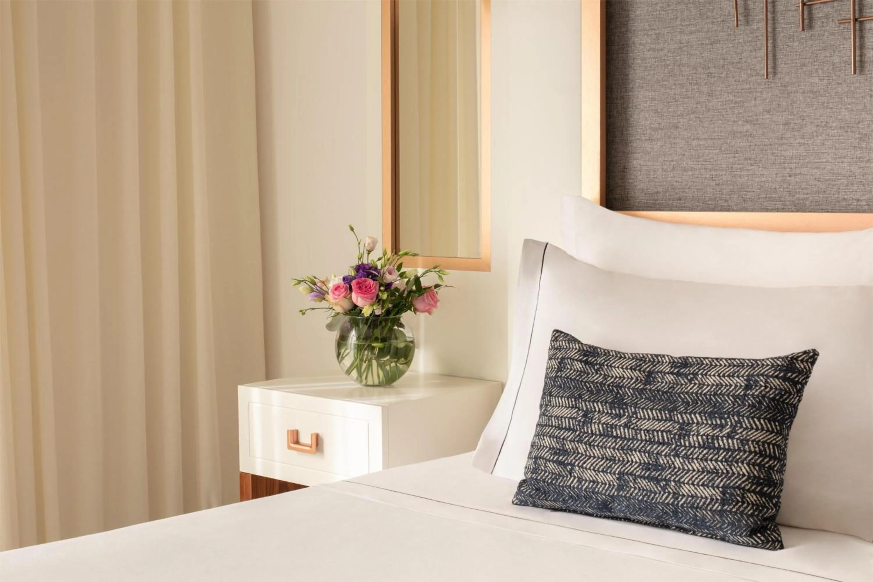 Bedroom, Bed in Tivoli Carvoeiro