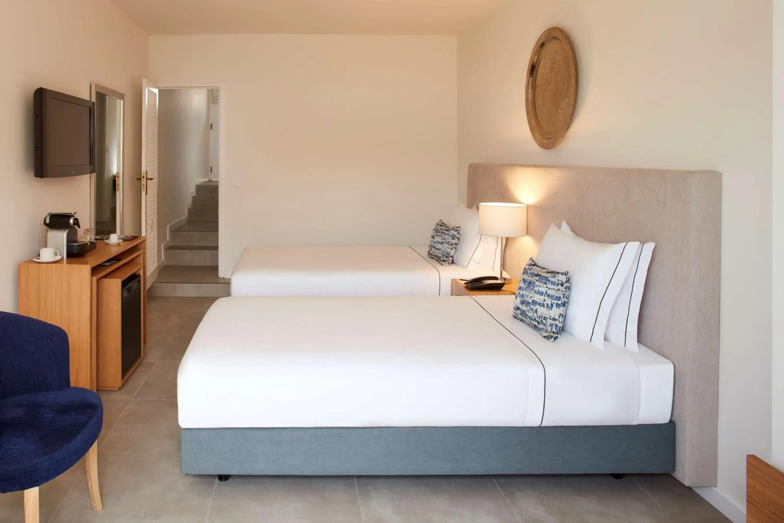 Superior Double or Twin Room with Pool View in Tivoli Lagos Superior Double or Twin Room with Pool View in Tivoli Lagos