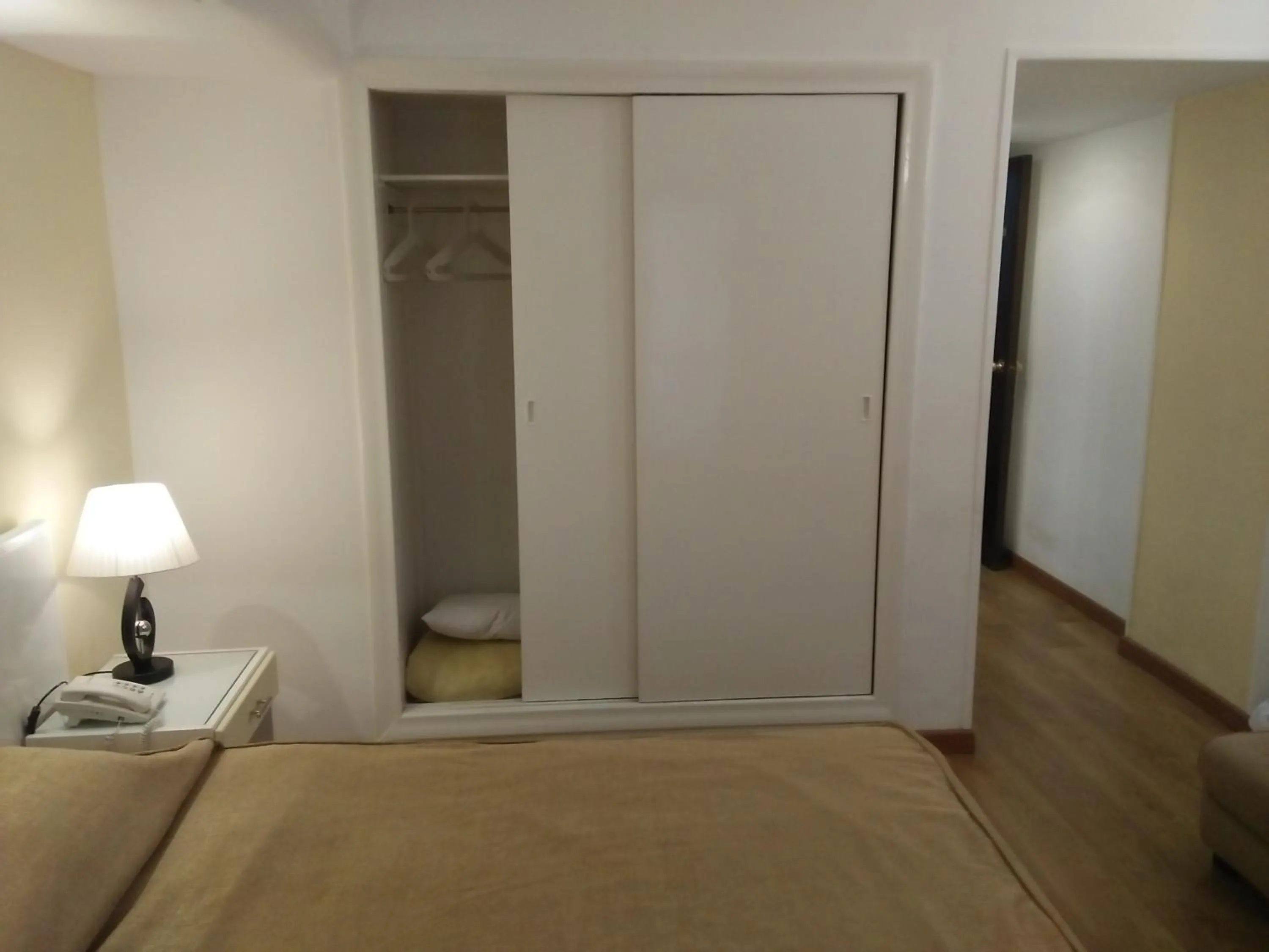 Bed in Beirut Hotel Cairo