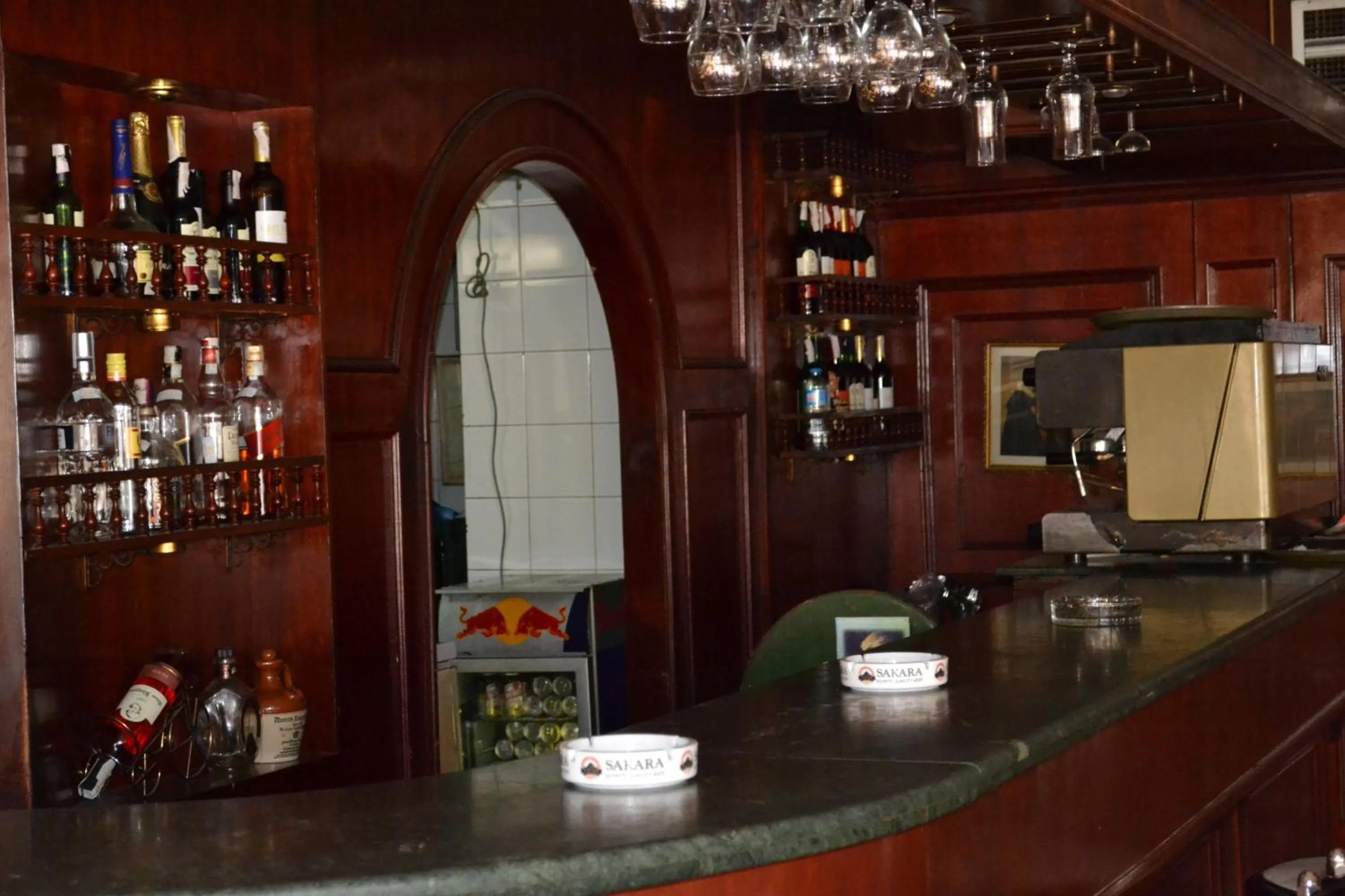 Restaurant/places to eat in Beirut Hotel Cairo