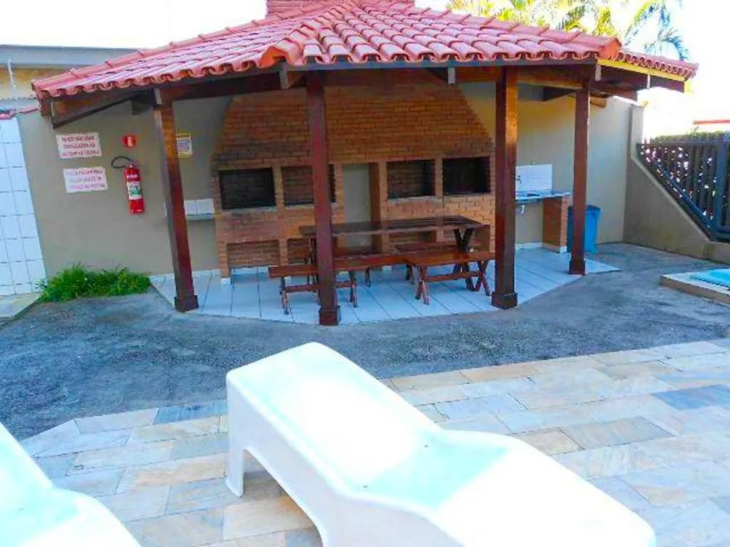 Patio in Apto lindo e aconchegante com piscina 202A