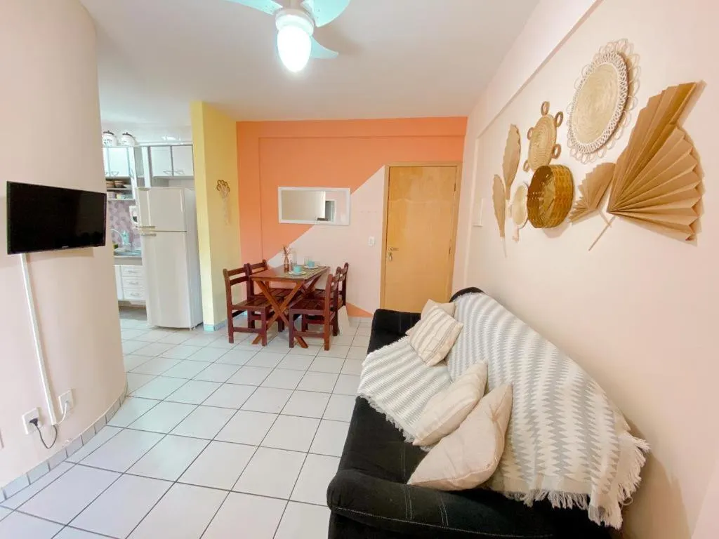 Communal lounge/ TV room in Apto lindo e aconchegante com piscina 202A