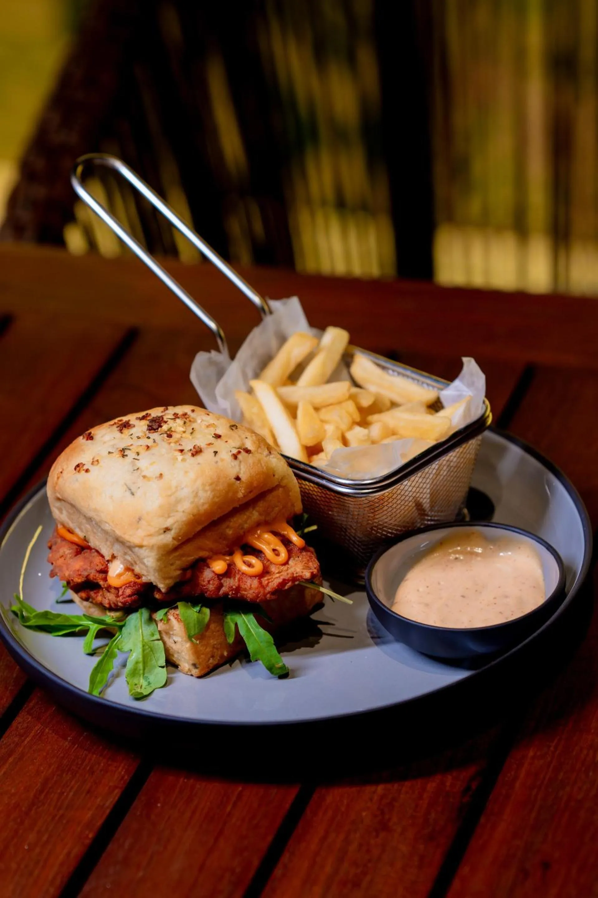 Restaurant/places to eat in Colombo Court Hotel & Spa