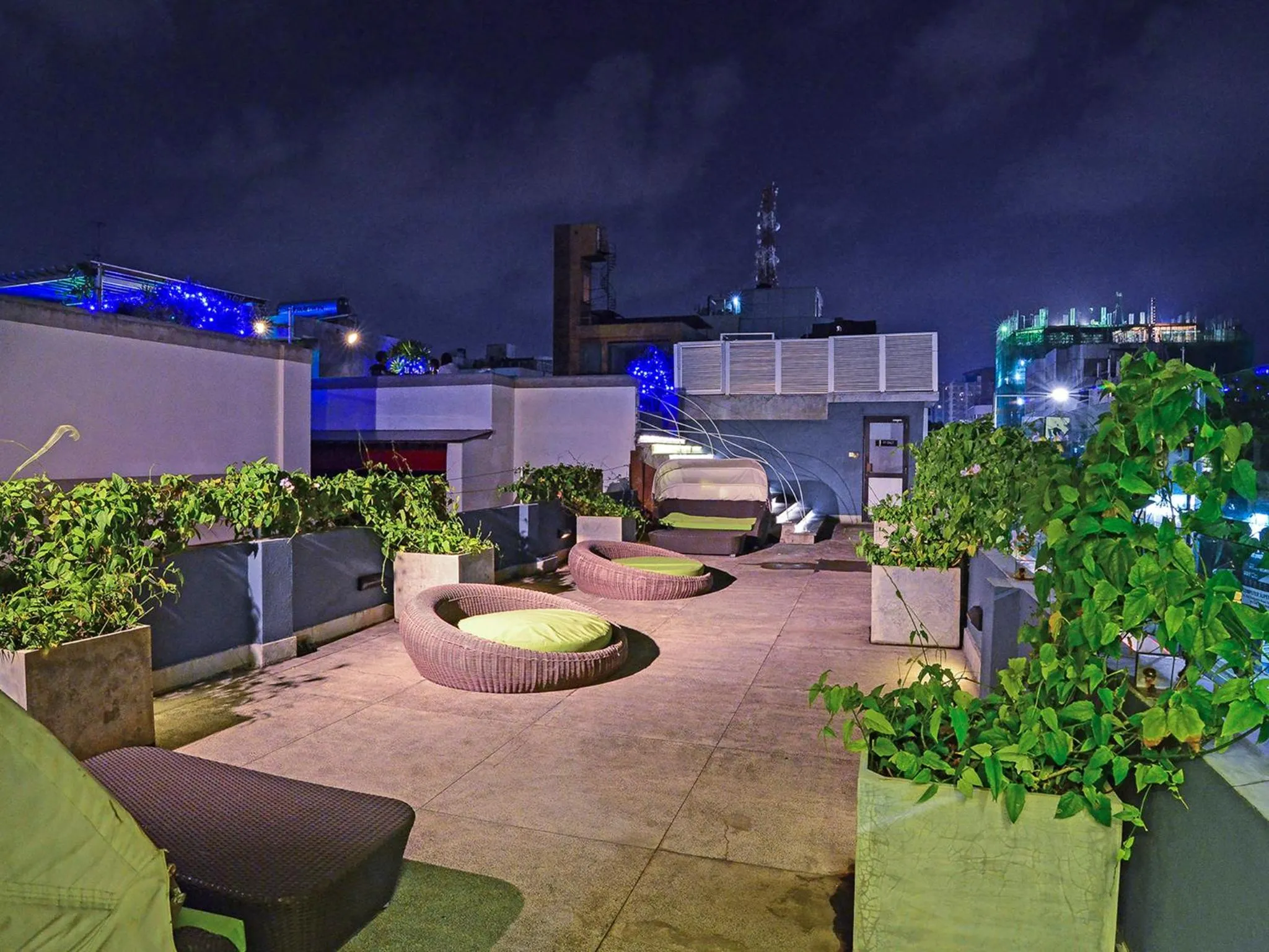 Area and facilities in Colombo Court Hotel & Spa