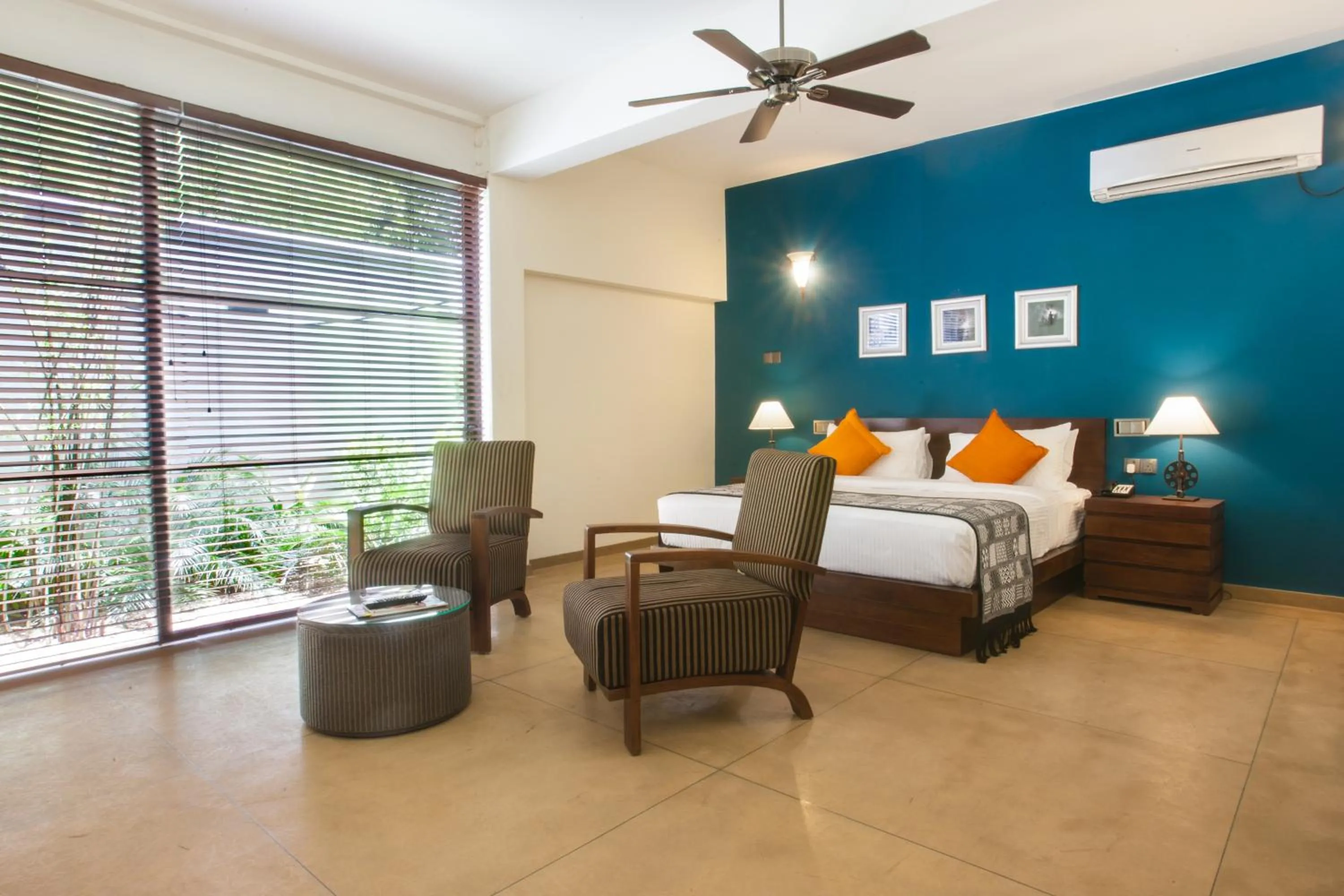 Photo of the whole room, Bed in Colombo Court Hotel & Spa