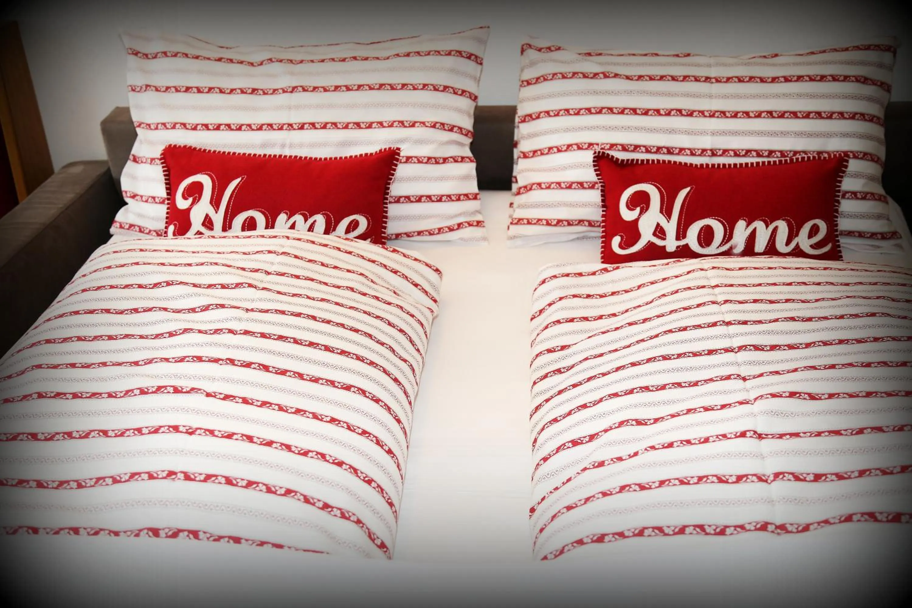 Bed in Ciasa Rudiferia Appartamenti in Alta Badia