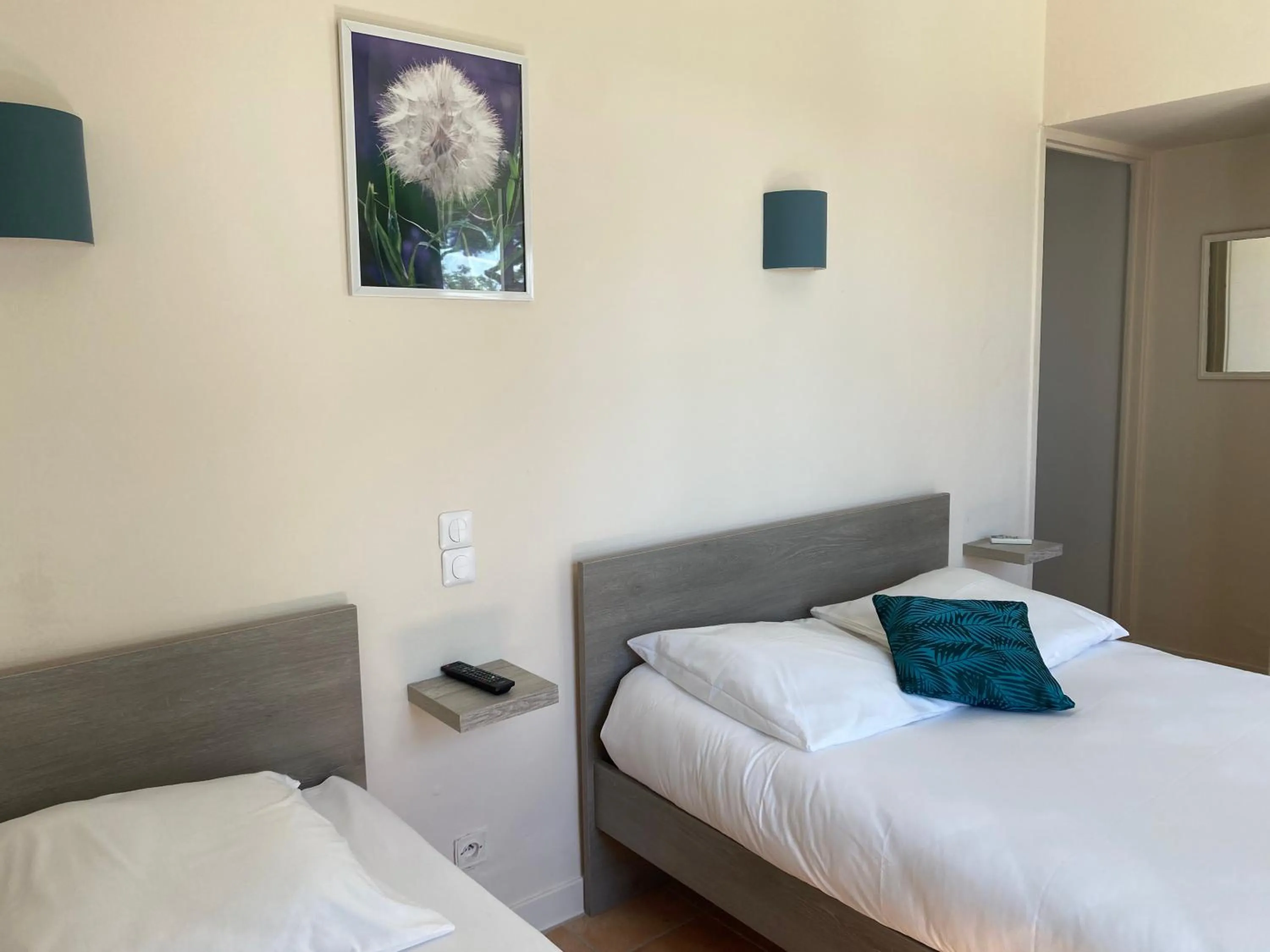 Bed in Hotel Le Ceinturon