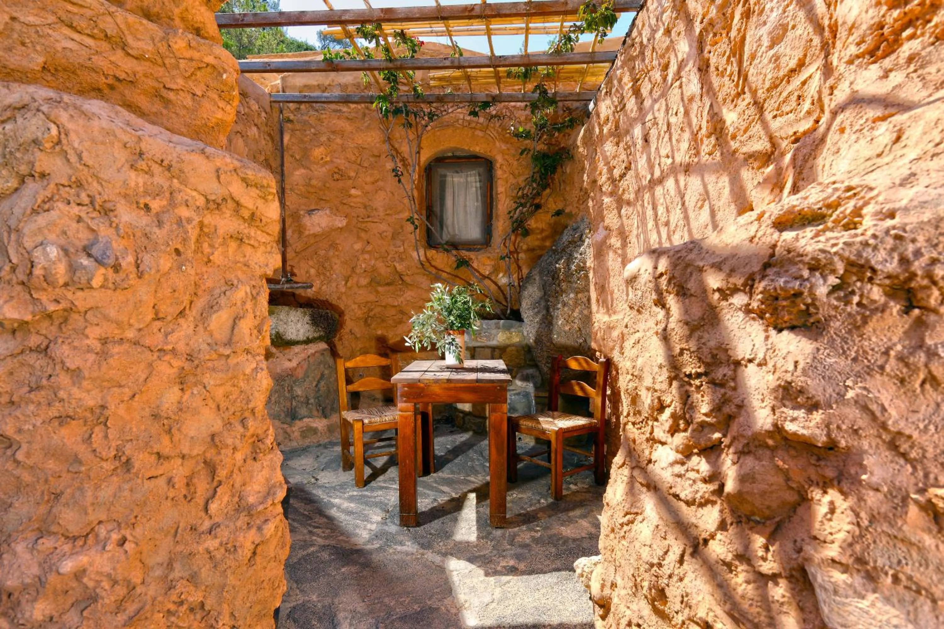 Patio in Aspros Potamos