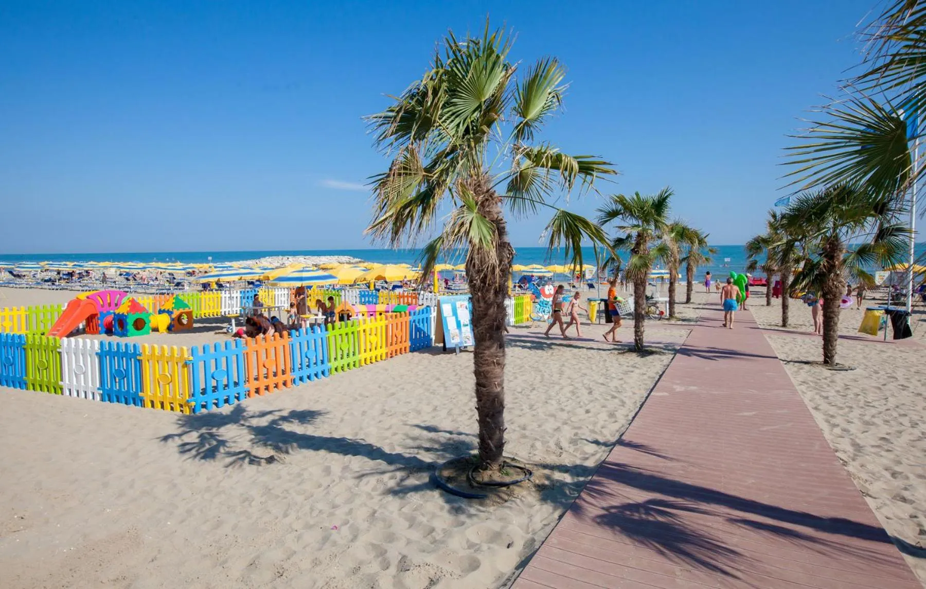 People in Vela Blu Camping Village