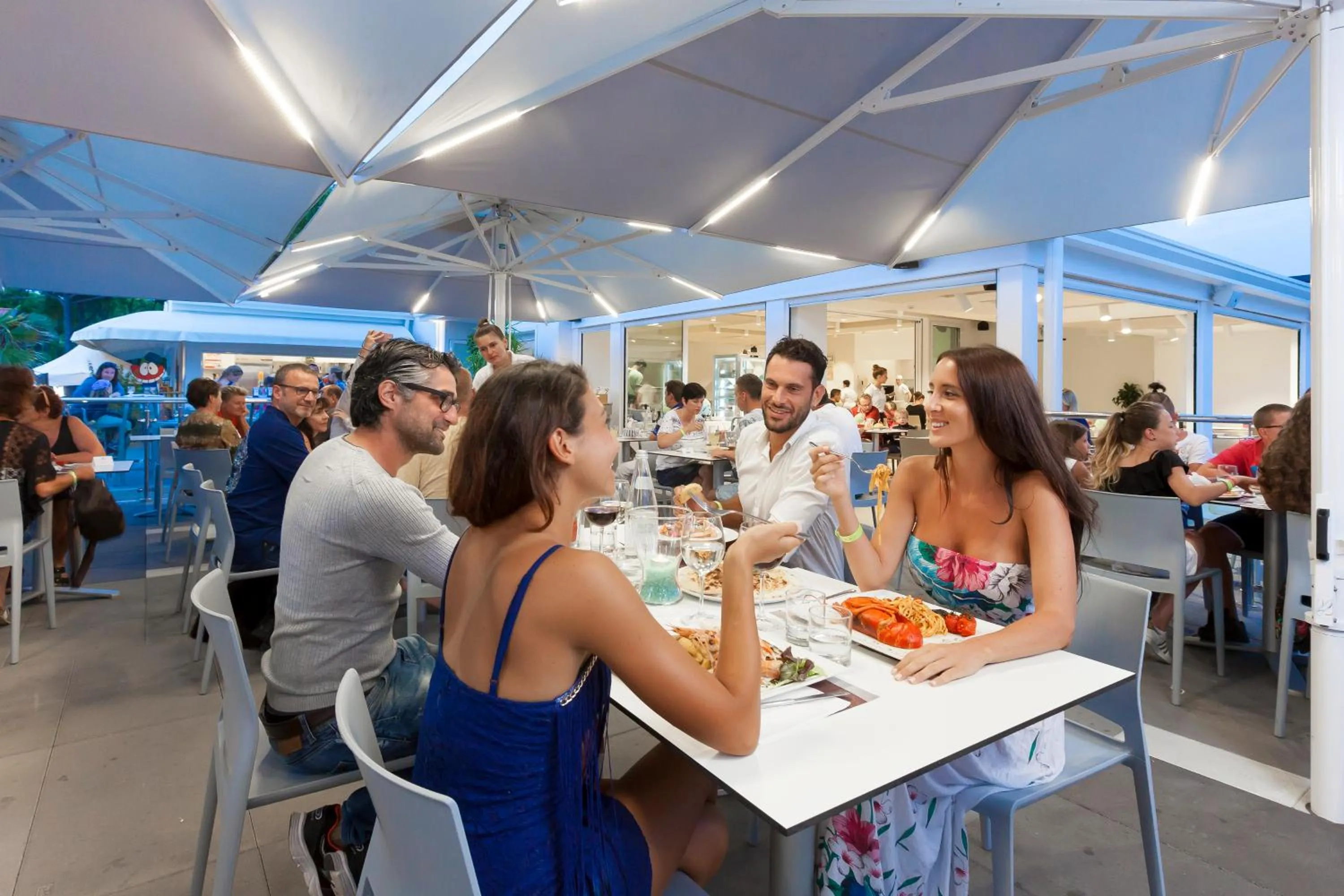 Restaurant/places to eat in Vela Blu Camping Village