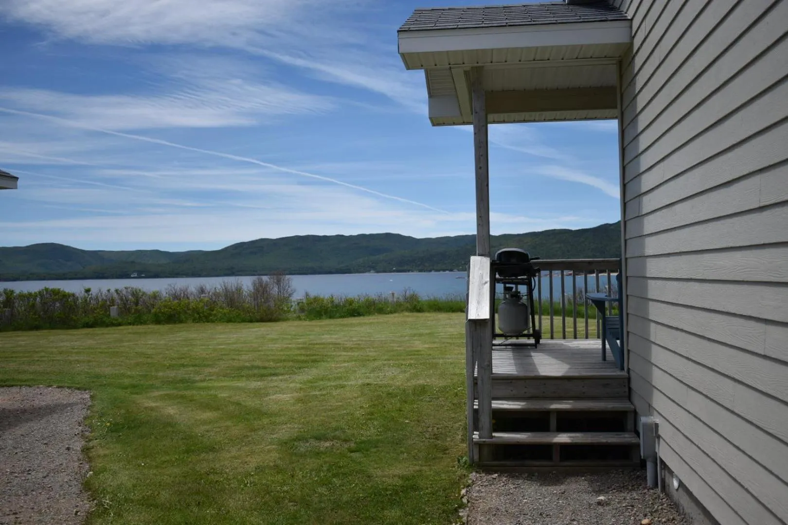 Garden in Seascape Coastal Retreat - 2 ADULTS ONLY - HOT TUB AND WITHOUT HOT TUB OCEANFRONT PROPERTY