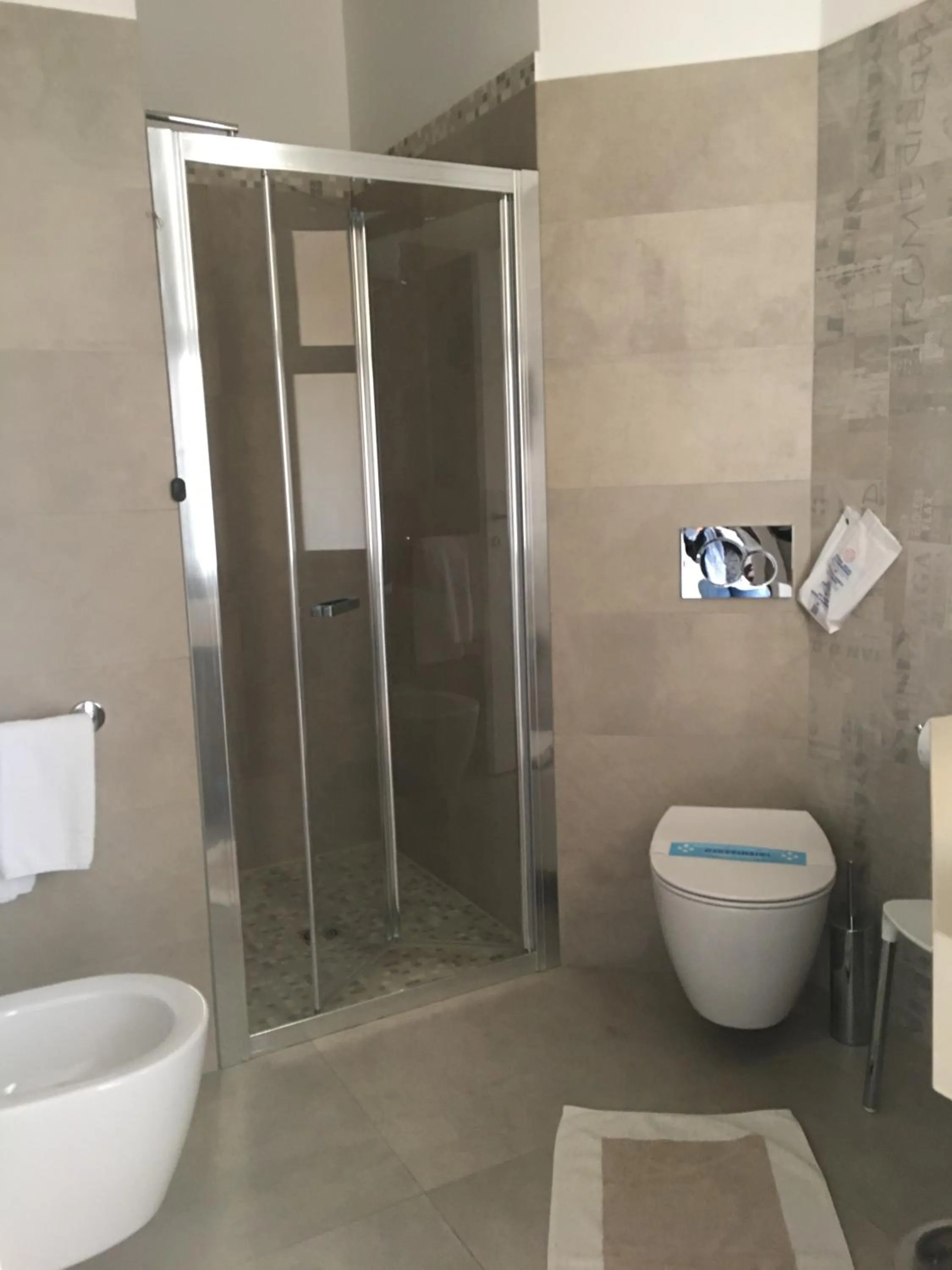 Bathroom in Hotel Italy