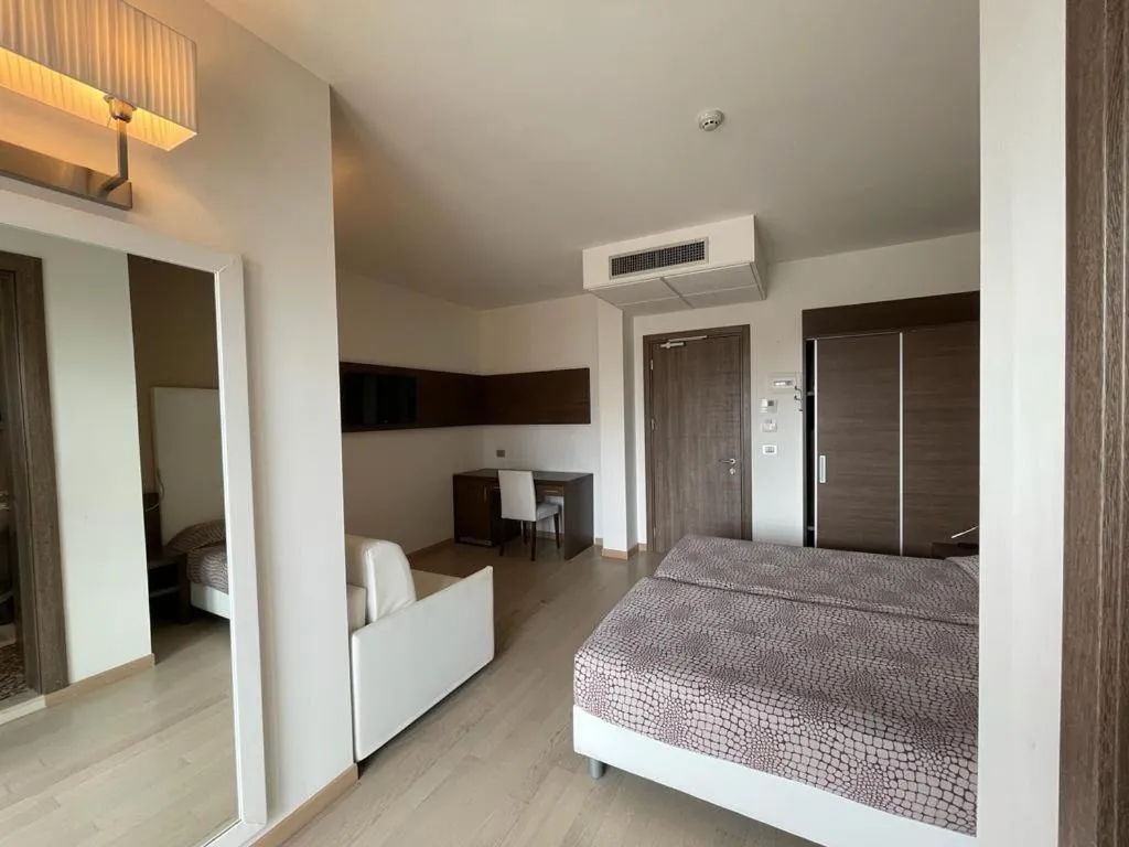 Bedroom, Bed in Hotel Italy