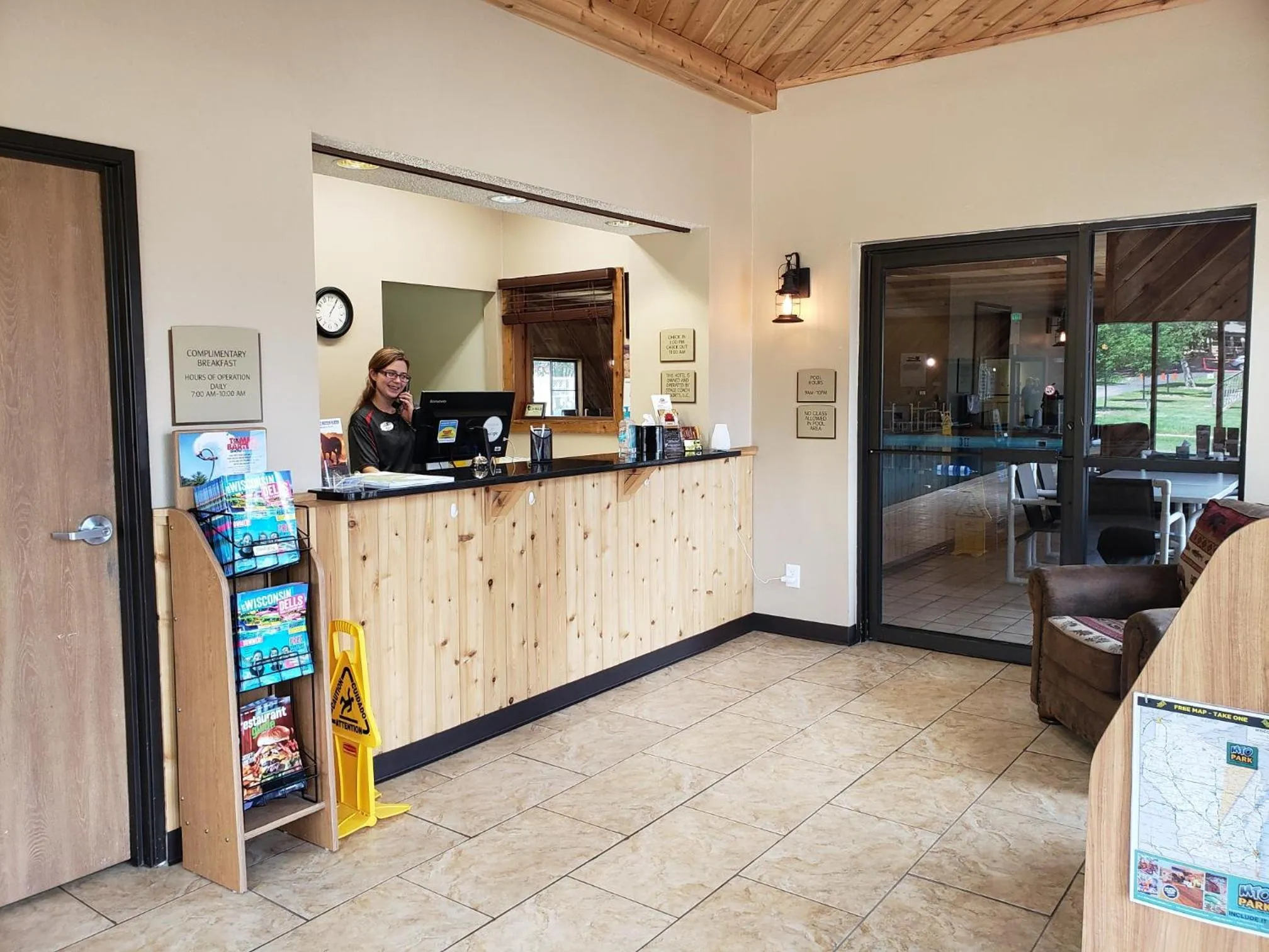 Lobby or reception in Woodside Dells Hotel & Suites