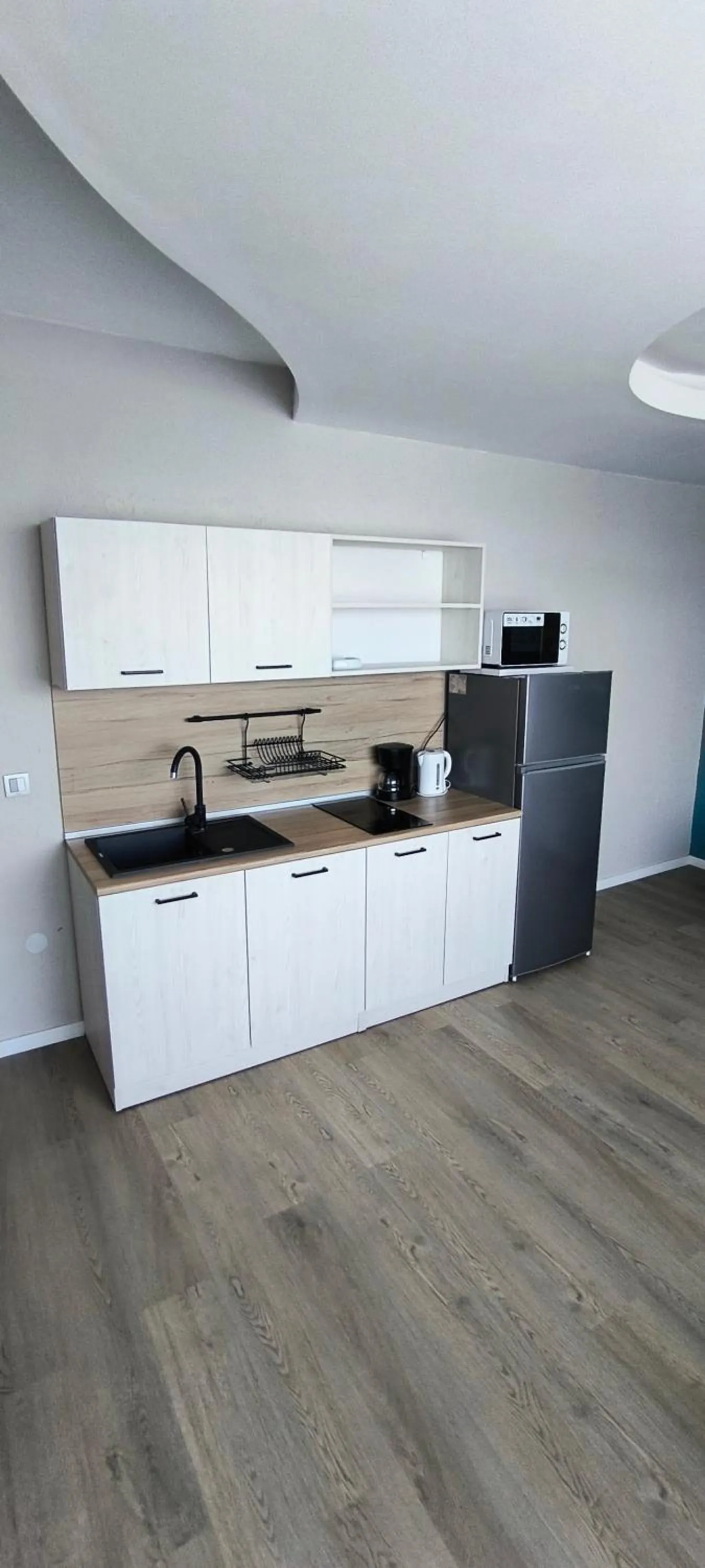 Kitchen or kitchenette in Hotel Oasis - Beach Access