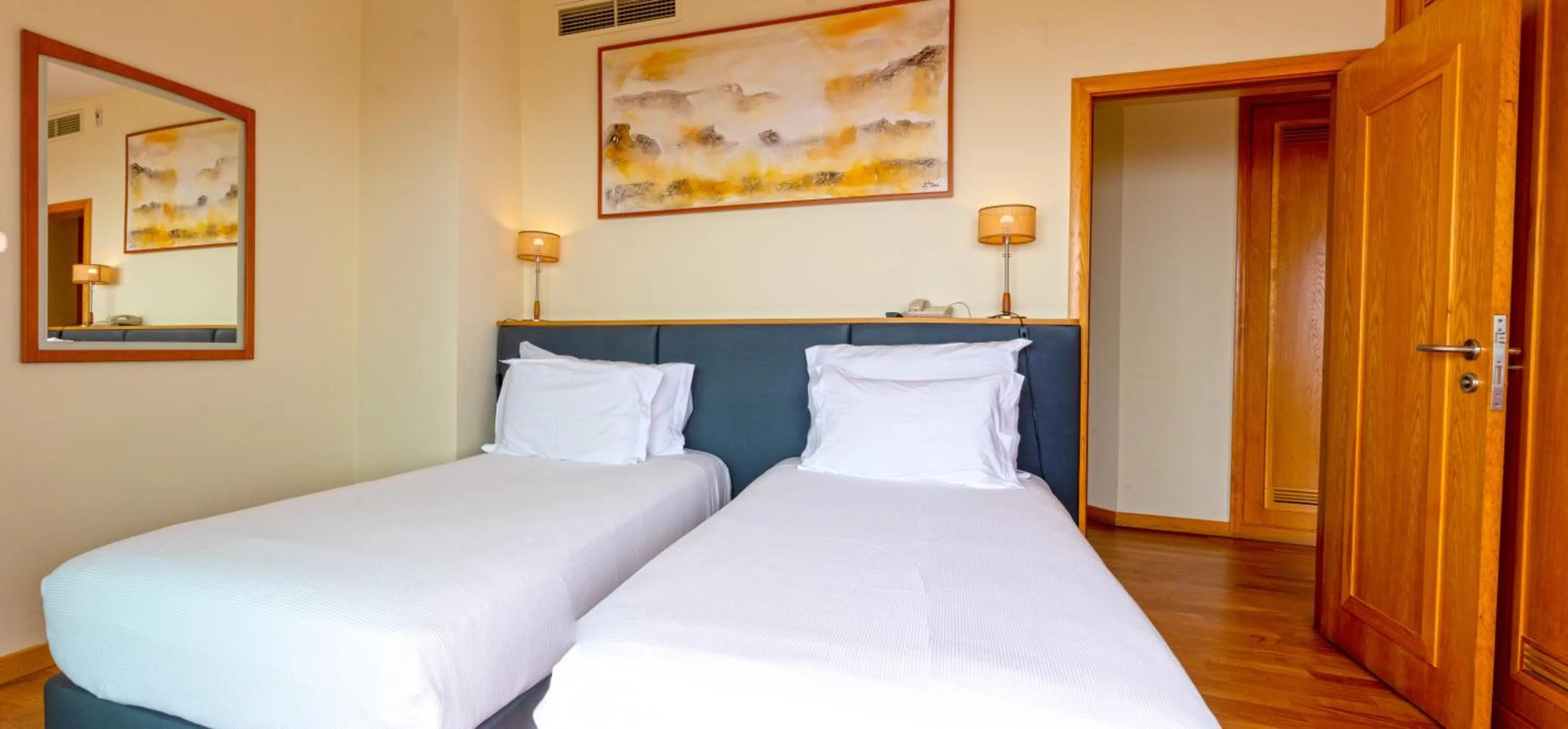 Bed in MS Aparthotel