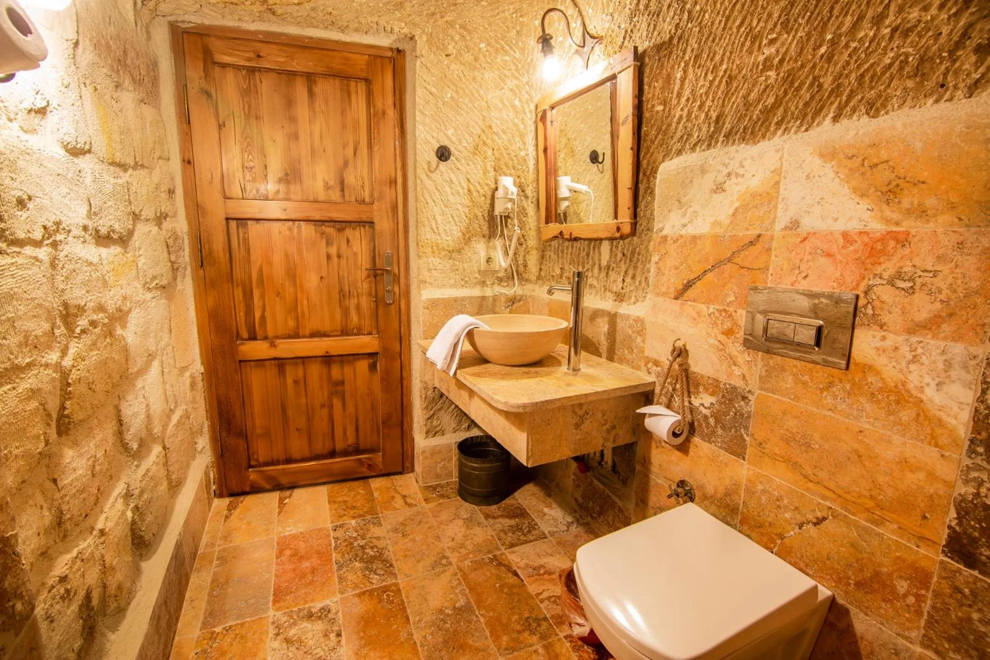 Bathroom in kayadibi cave hotel