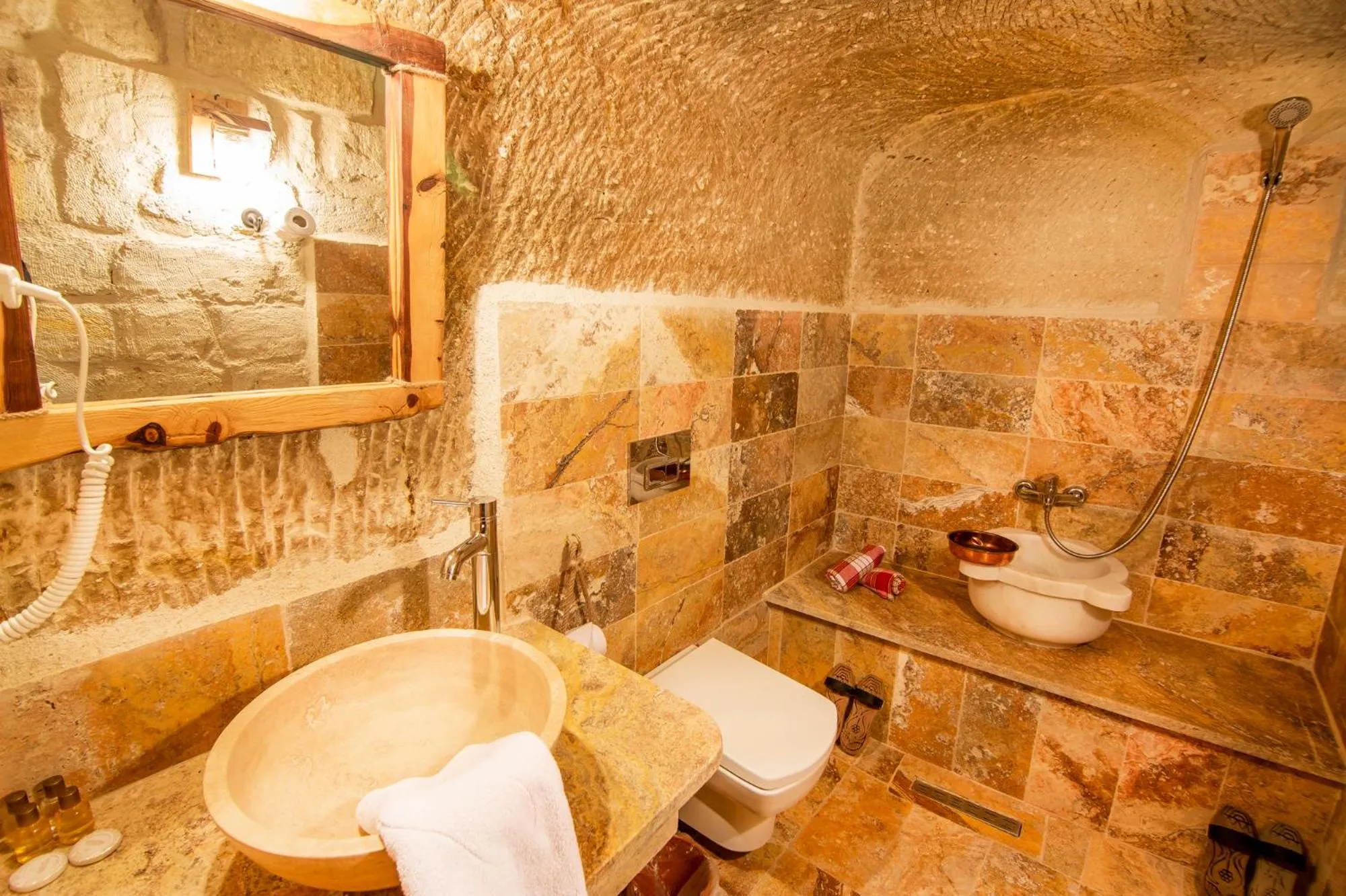 Bathroom in kayadibi cave hotel