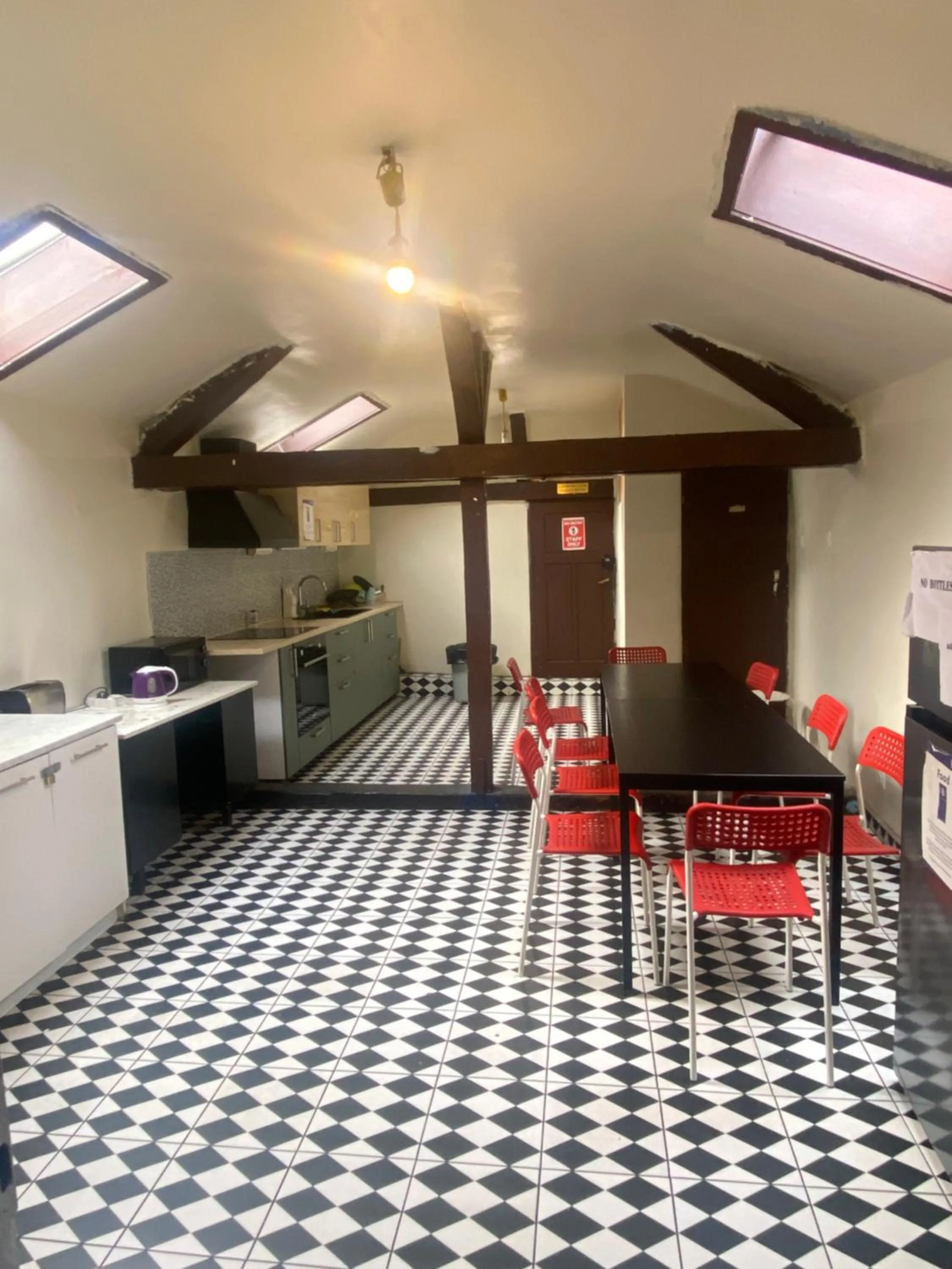 Kitchen or kitchenette in Bla Bla Hostel