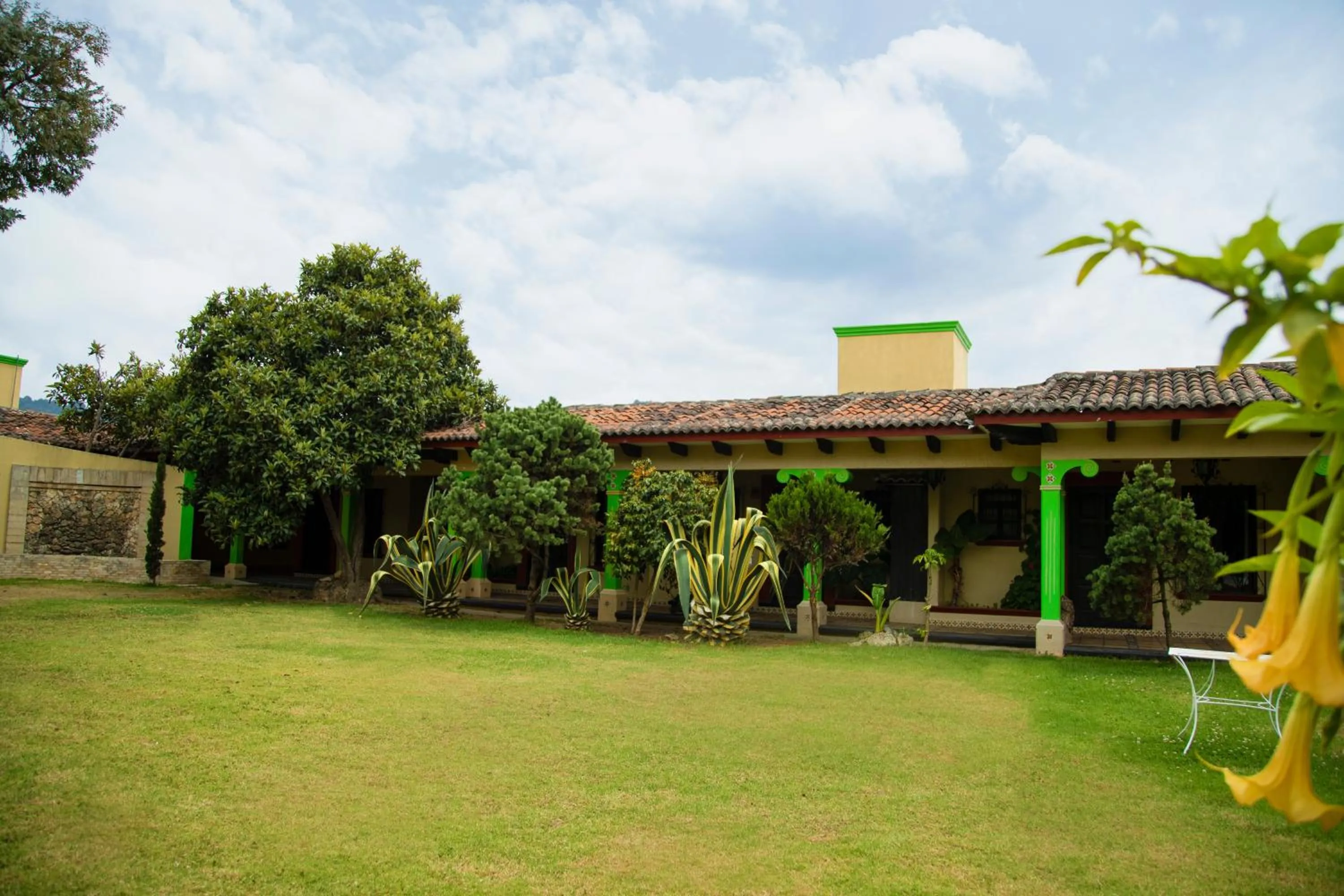 Hotel Y Villas Vanessa