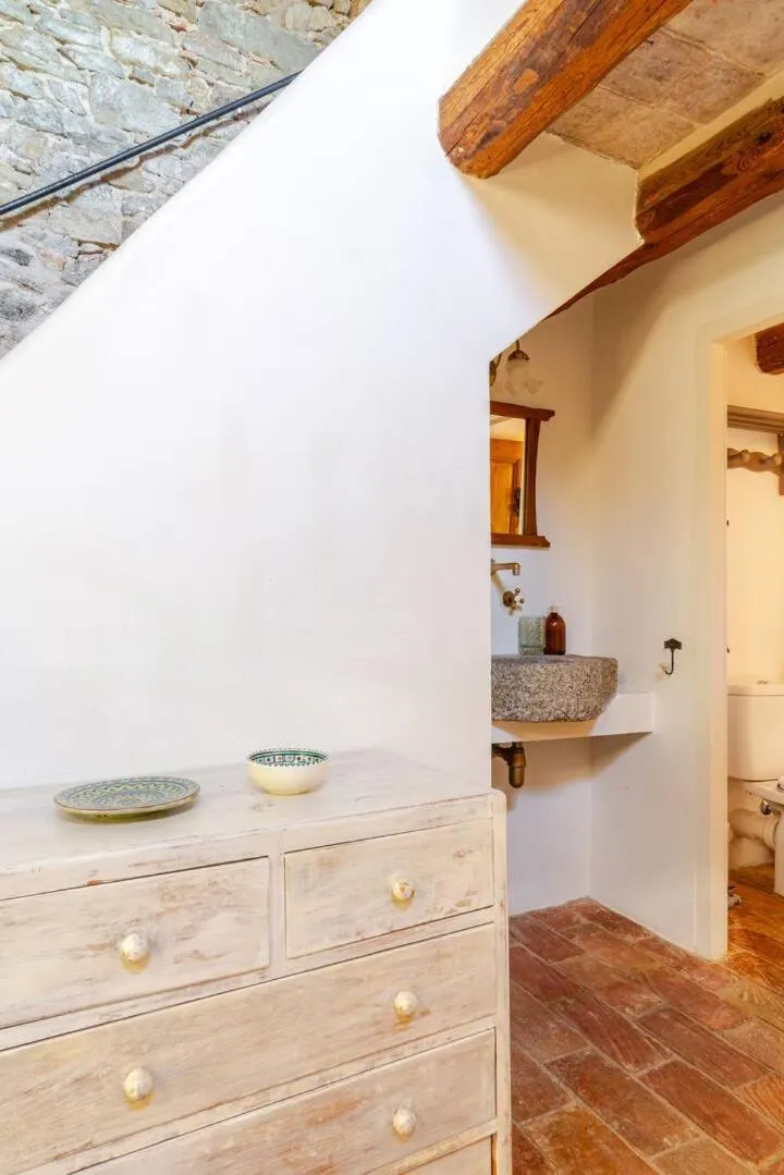 Bathroom in Can Bassa