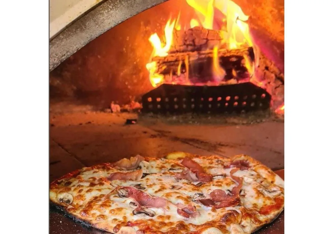 Food and drinks in Florence Suite Boutique Hotel and Restaurant