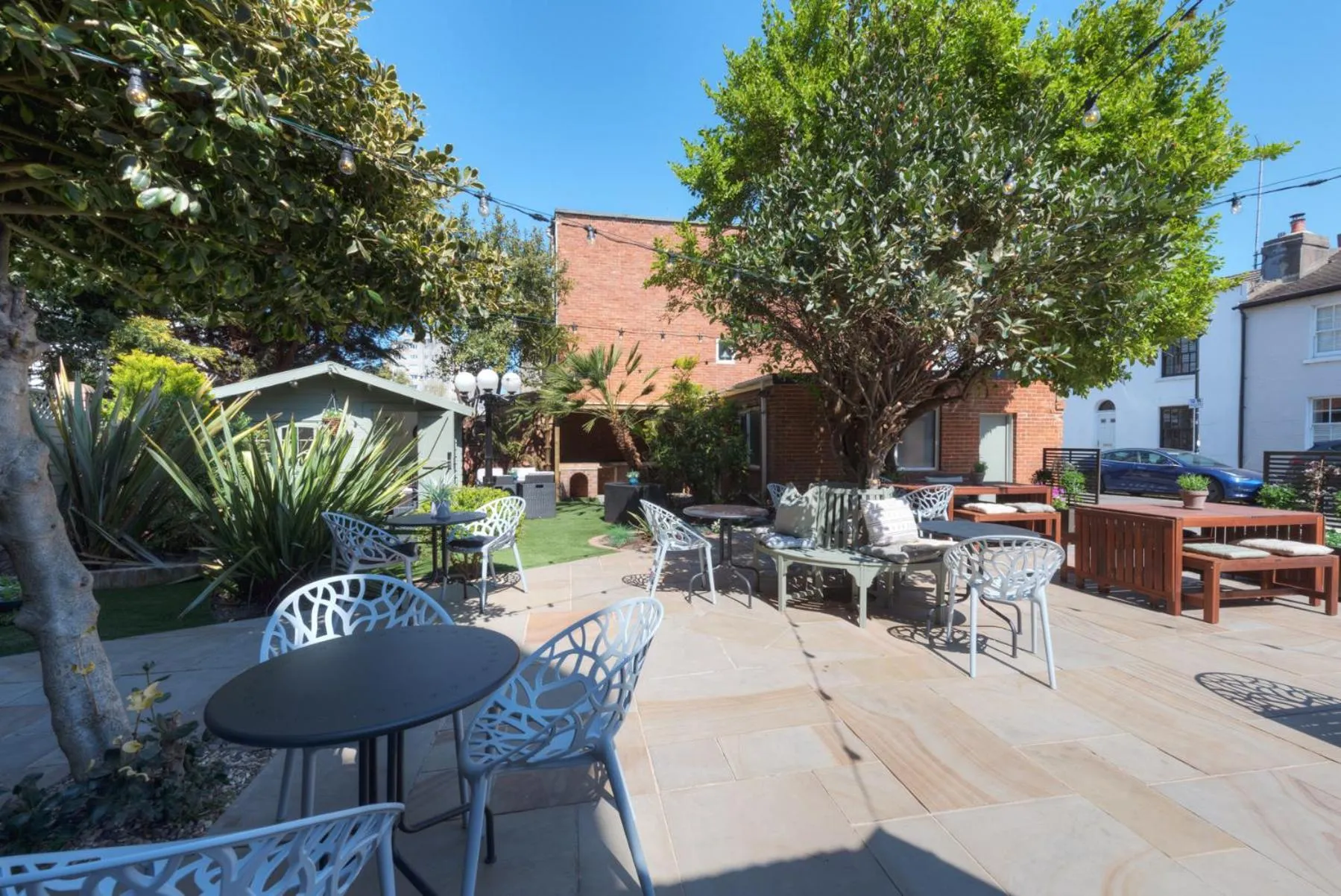 Patio in Florence Suite Boutique Hotel and Restaurant