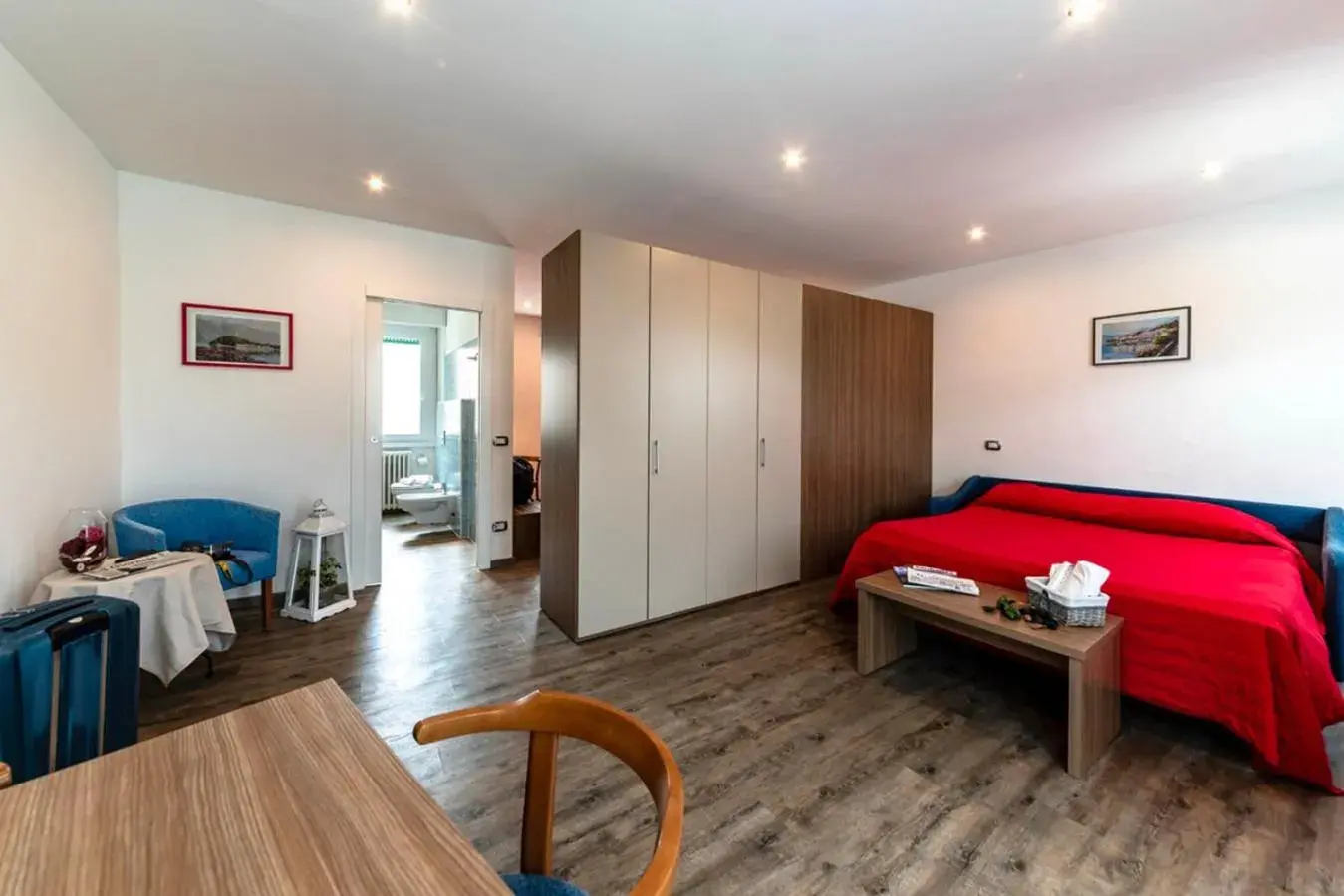 Quadruple Room in Hotel National Quadruple Room in Hotel National