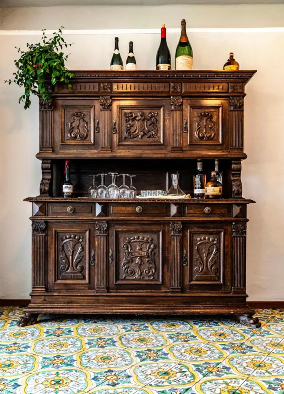 furniture in Hotel National