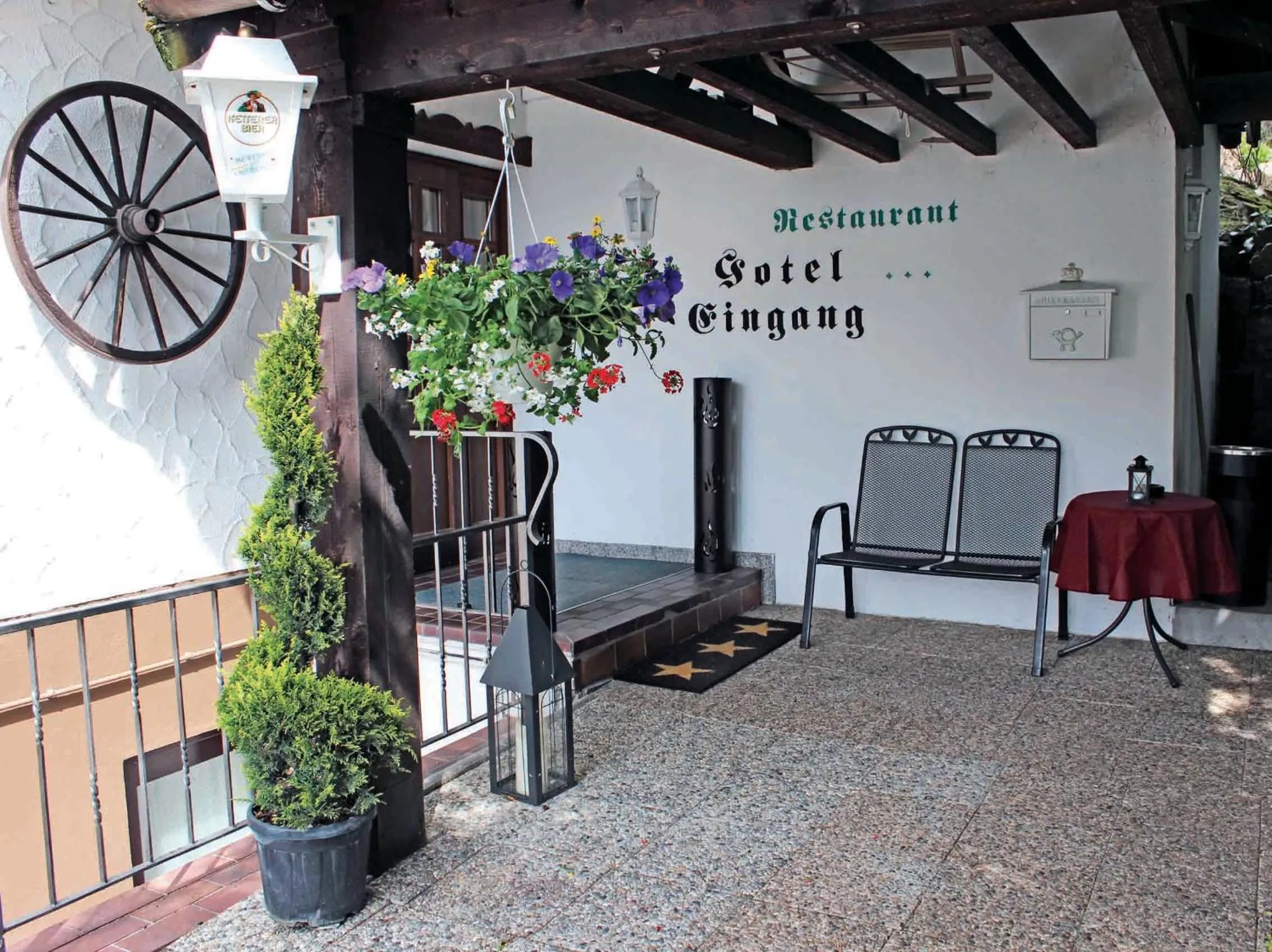 Facade/entrance in Hotel Adlerschanze