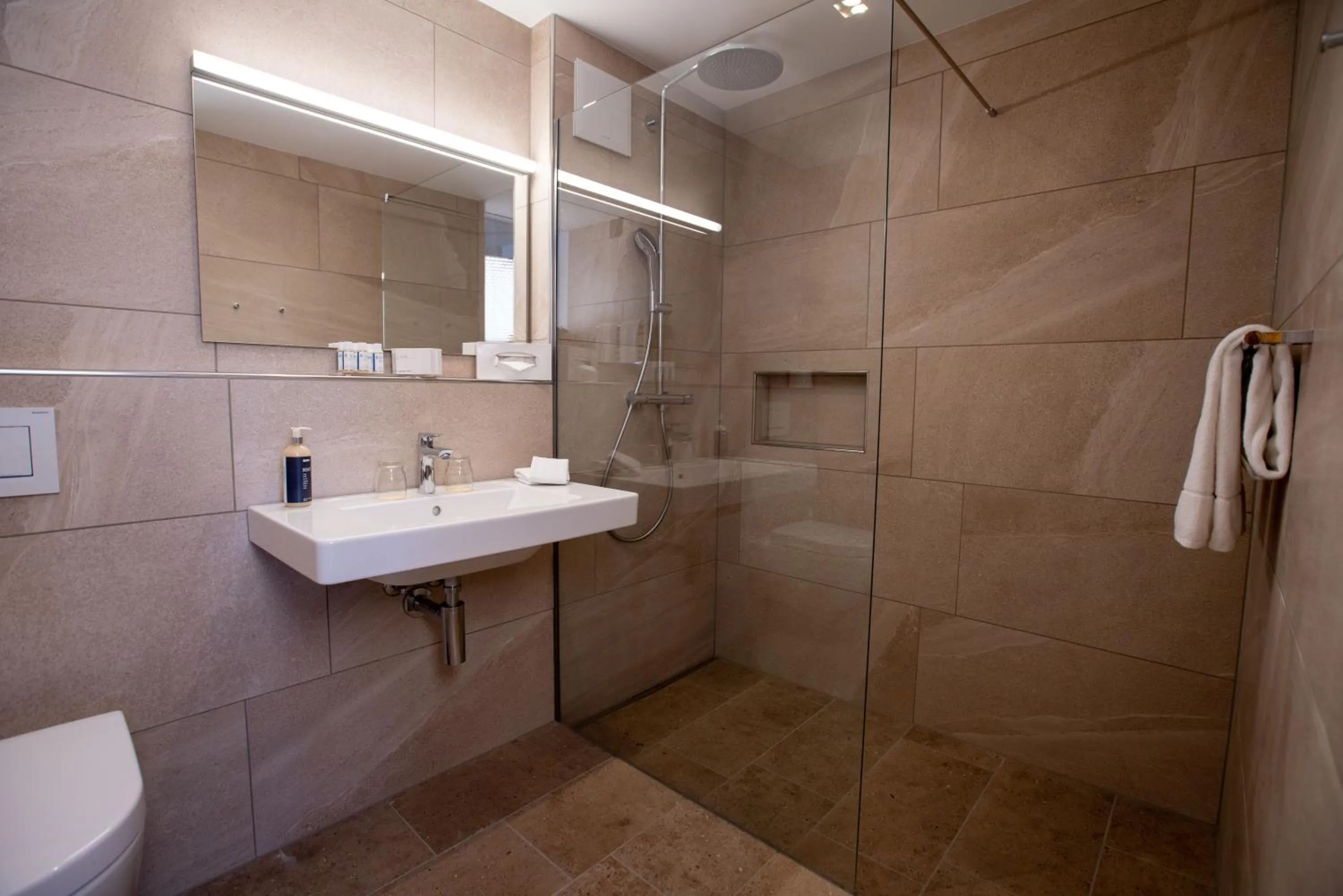 Shower in Hotel Stump's Alpenrose