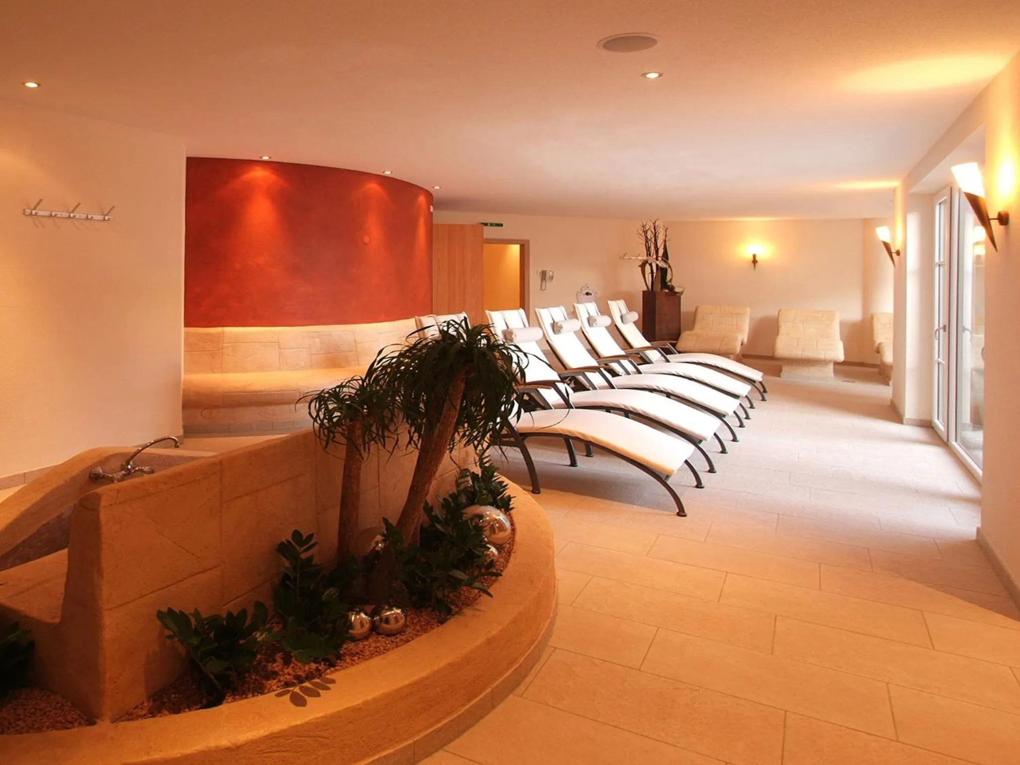 Spa and wellness centre/facilities, Bed in Hotel Röck Garni