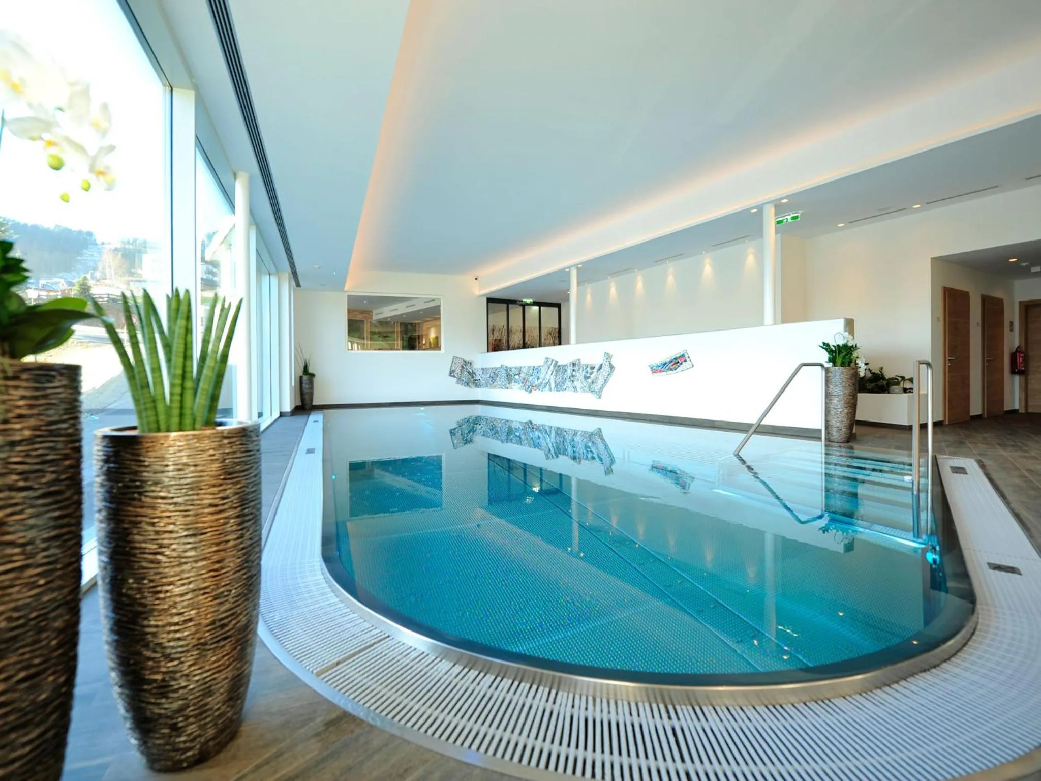 Swimming pool in Hotel Röck Garni