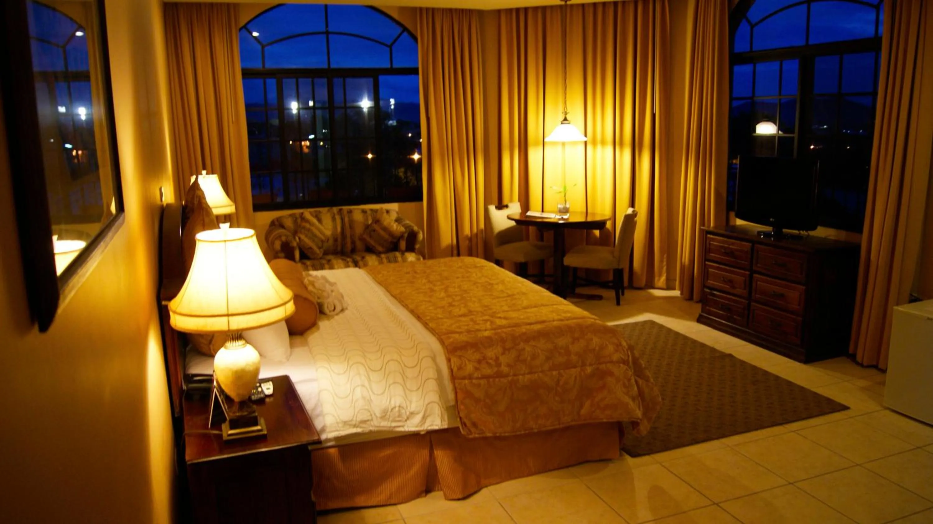 Photo of the whole room, Bed in Hotel Monteolivos