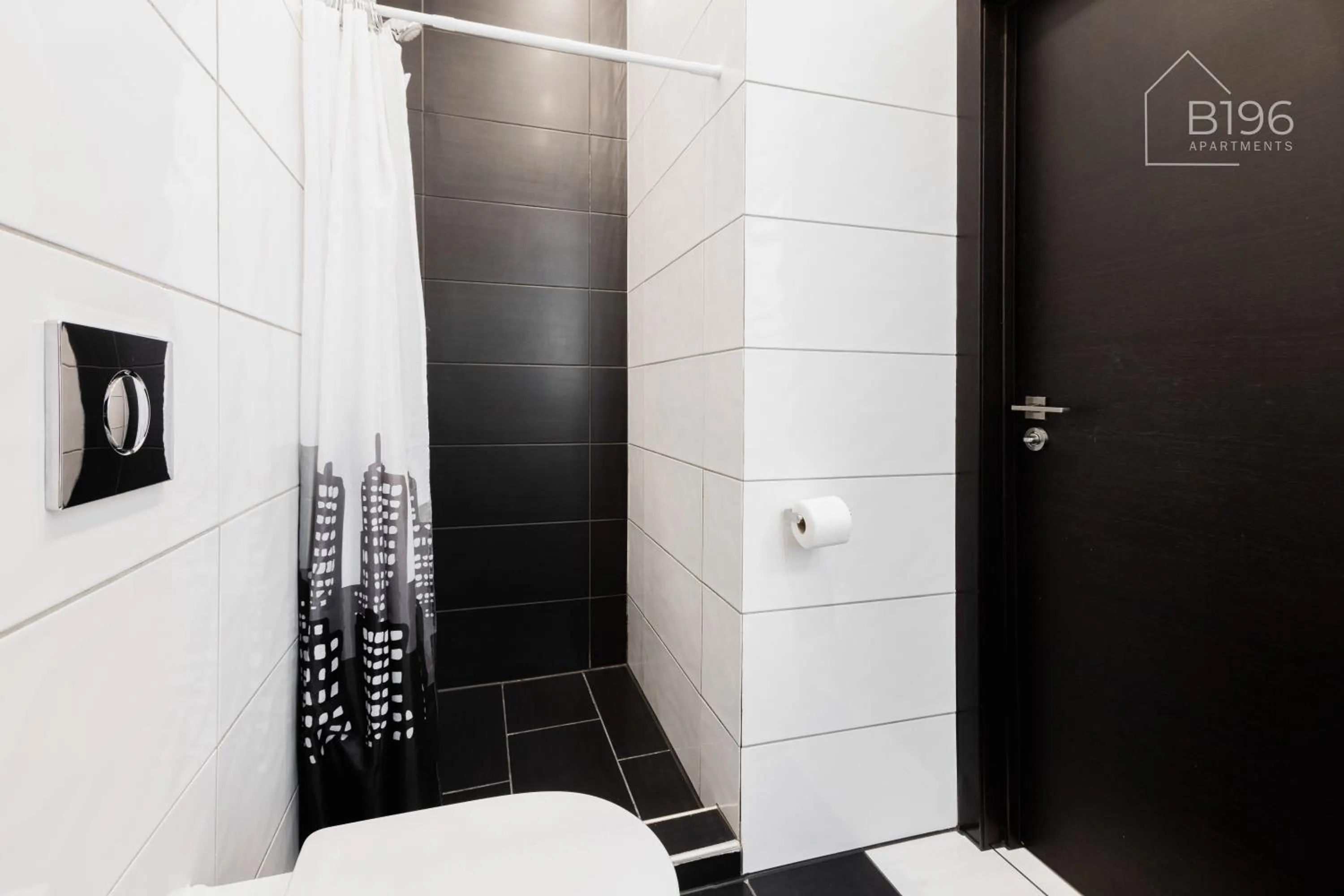 Shower in ApartHotel Riga