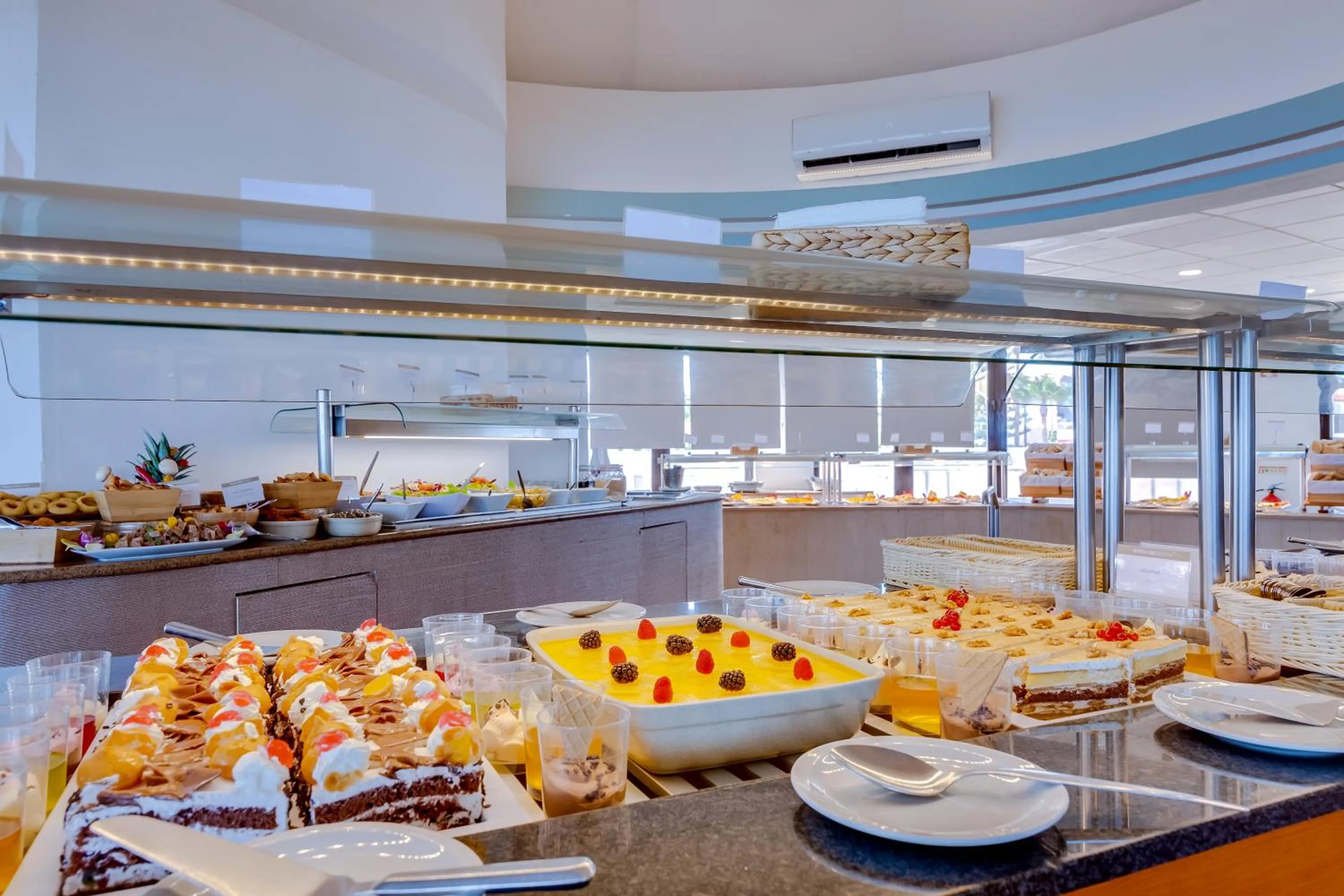 Restaurant/places to eat in Monica Isabel Beach Club