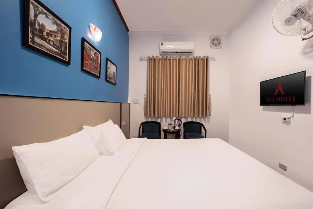 Bed in A25 Hotel - 80 Mai Hắc Đế
