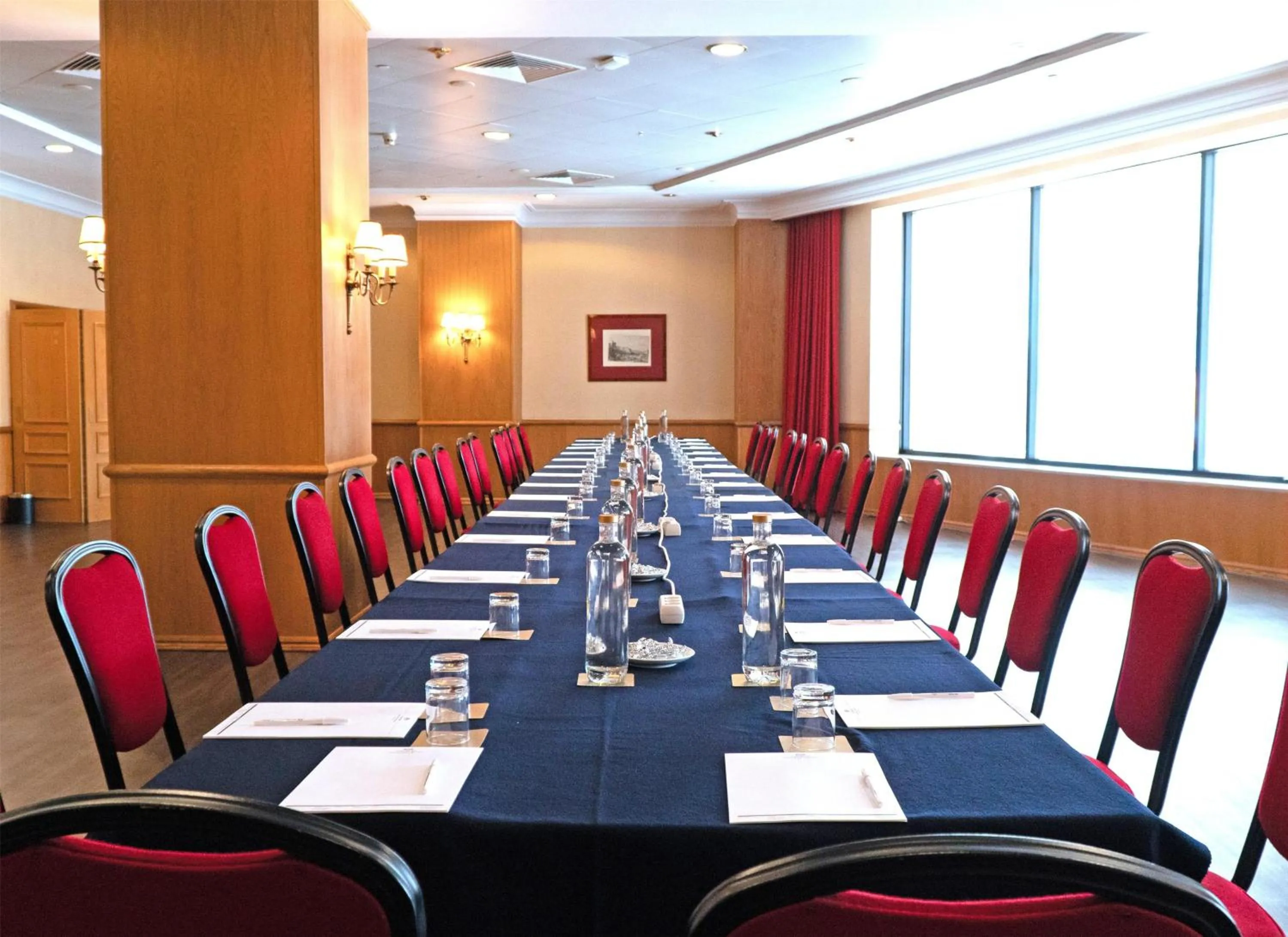 Meeting/conference room in Dom Pedro Lisboa Hotel, a member of Radisson Individuals