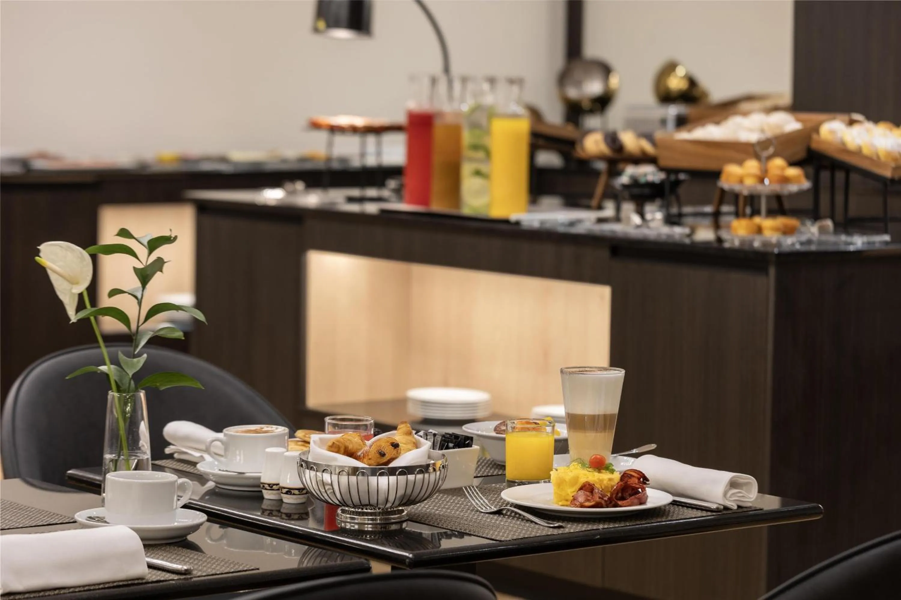 Breakfast in Dom Pedro Lisboa Hotel, a member of Radisson Individuals