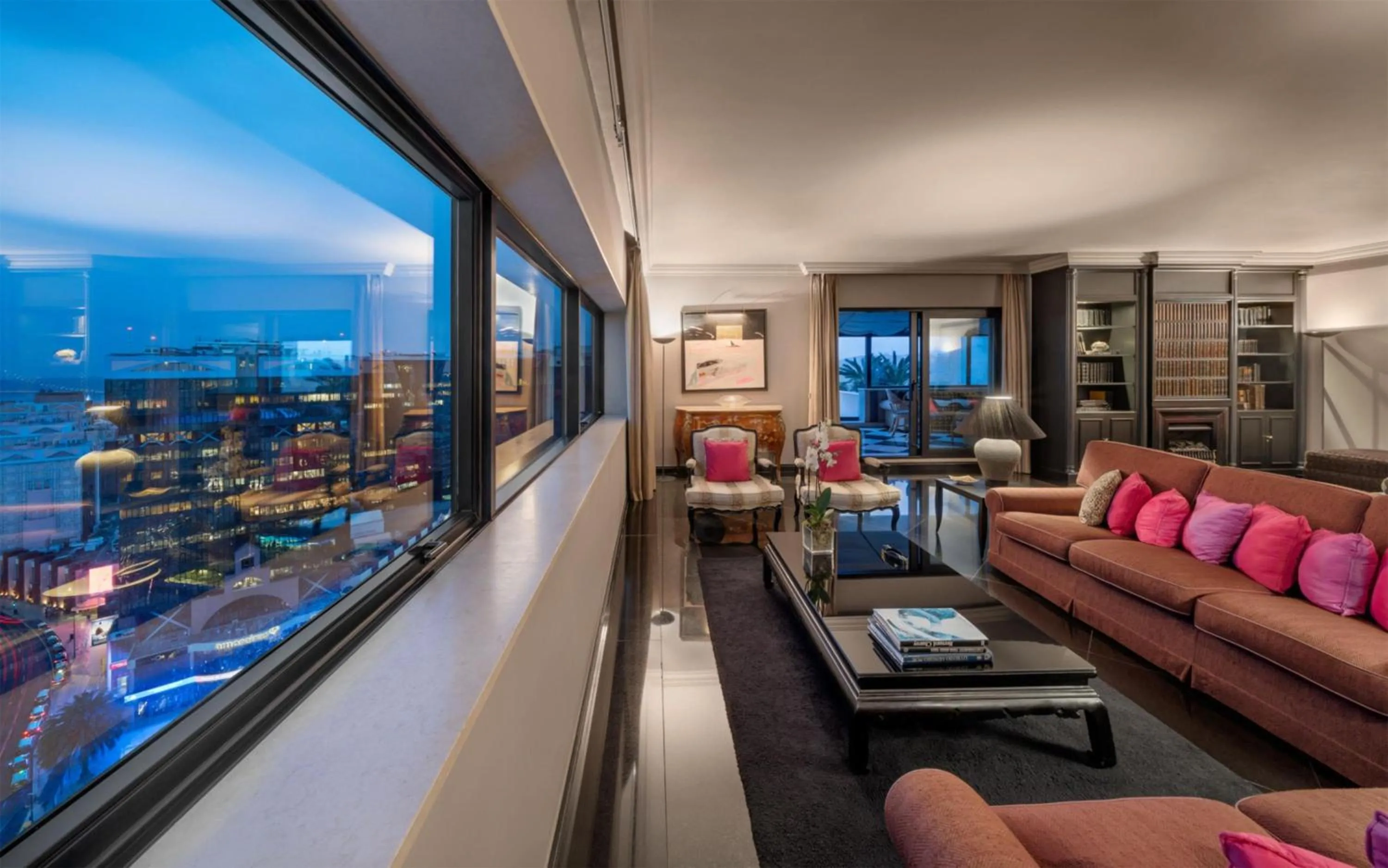 Photo of the whole room in Dom Pedro Lisboa Hotel, a member of Radisson Individuals