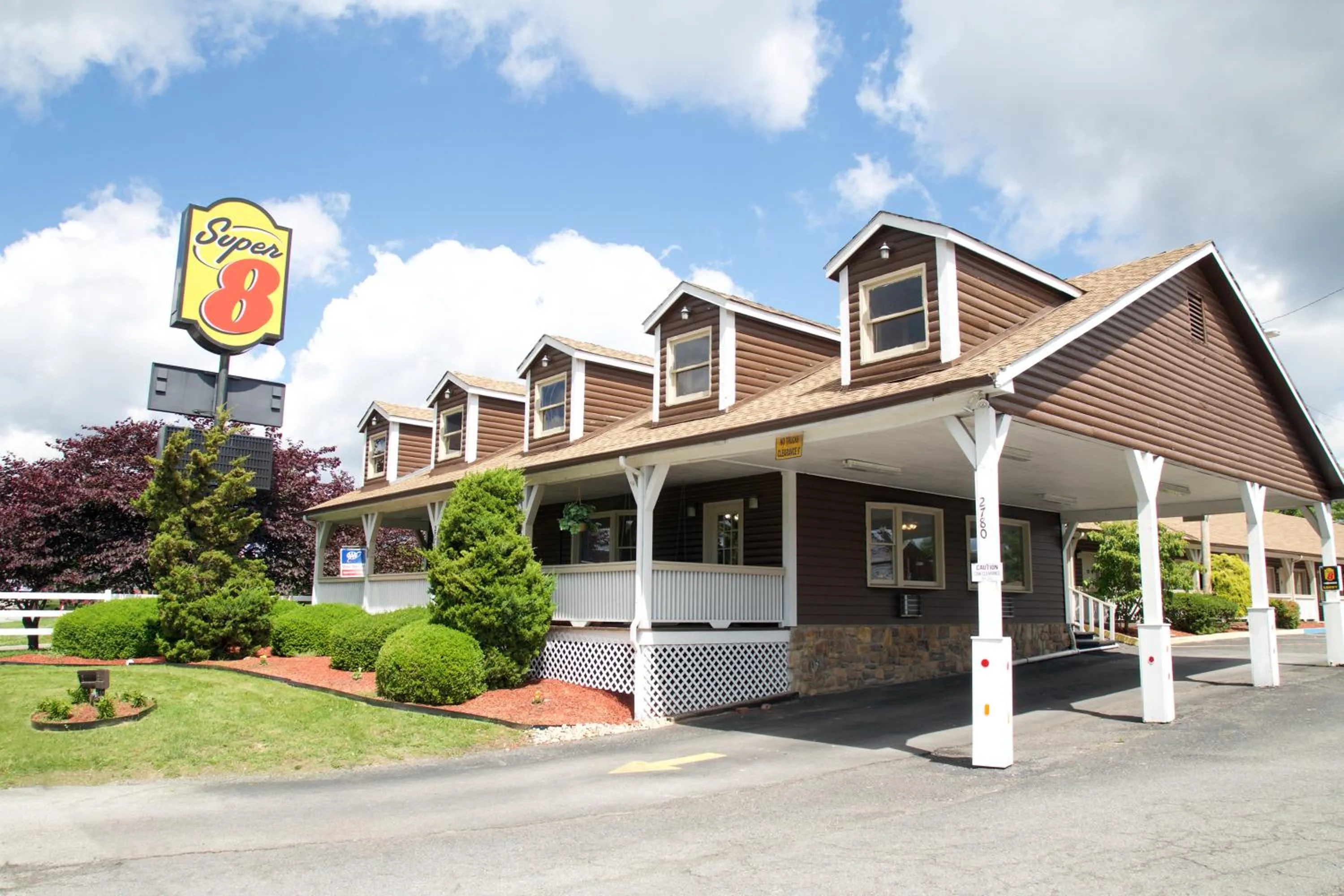 Property logo or sign in Super 8 by Wyndham Christiansburg