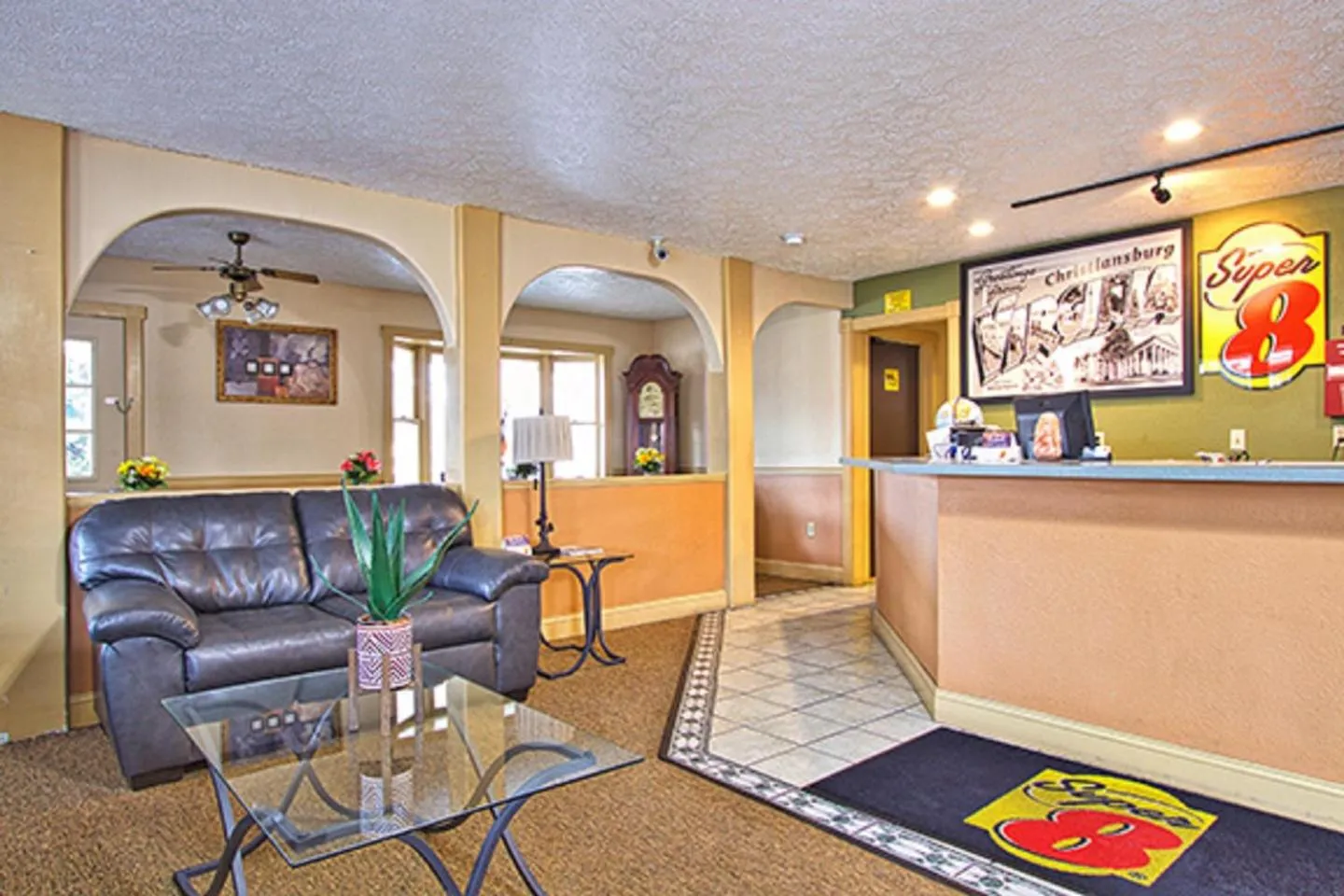 Super 8 by Wyndham Christiansburg