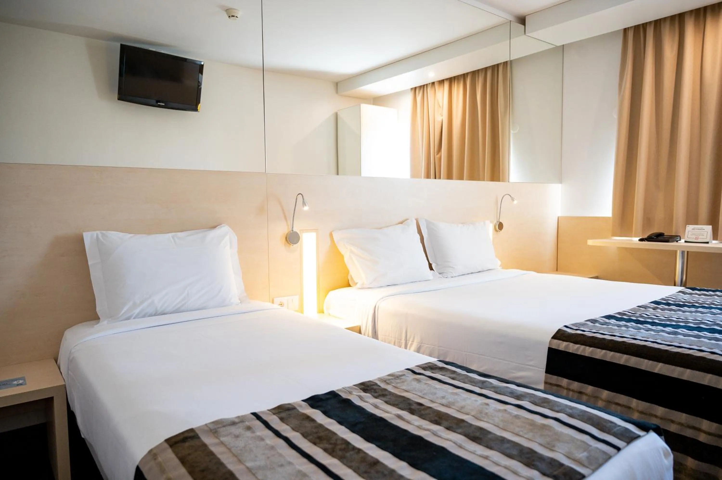 Bedroom, Bed in Park Hotel Porto Gaia