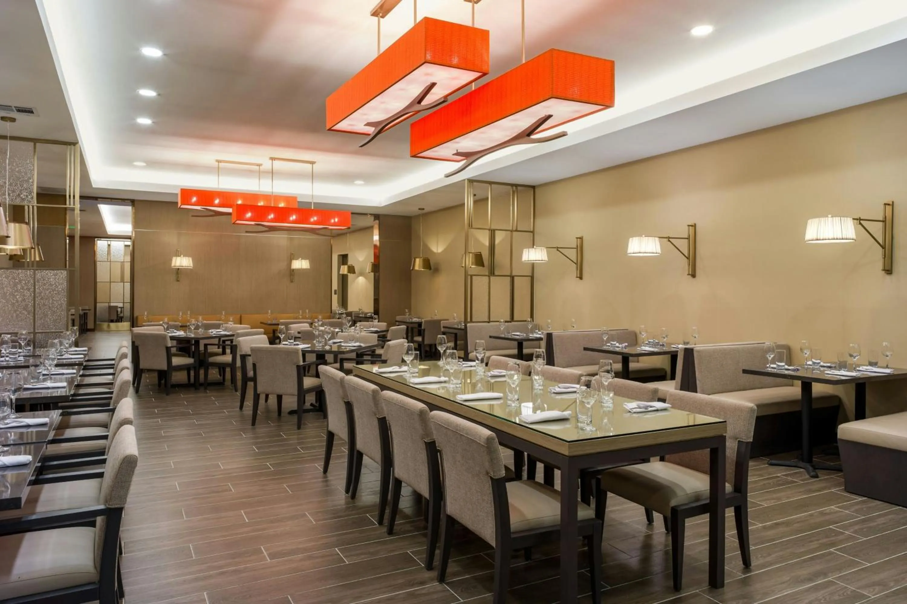 Restaurant/places to eat in Delta Hotels by Marriott Ontario Airport