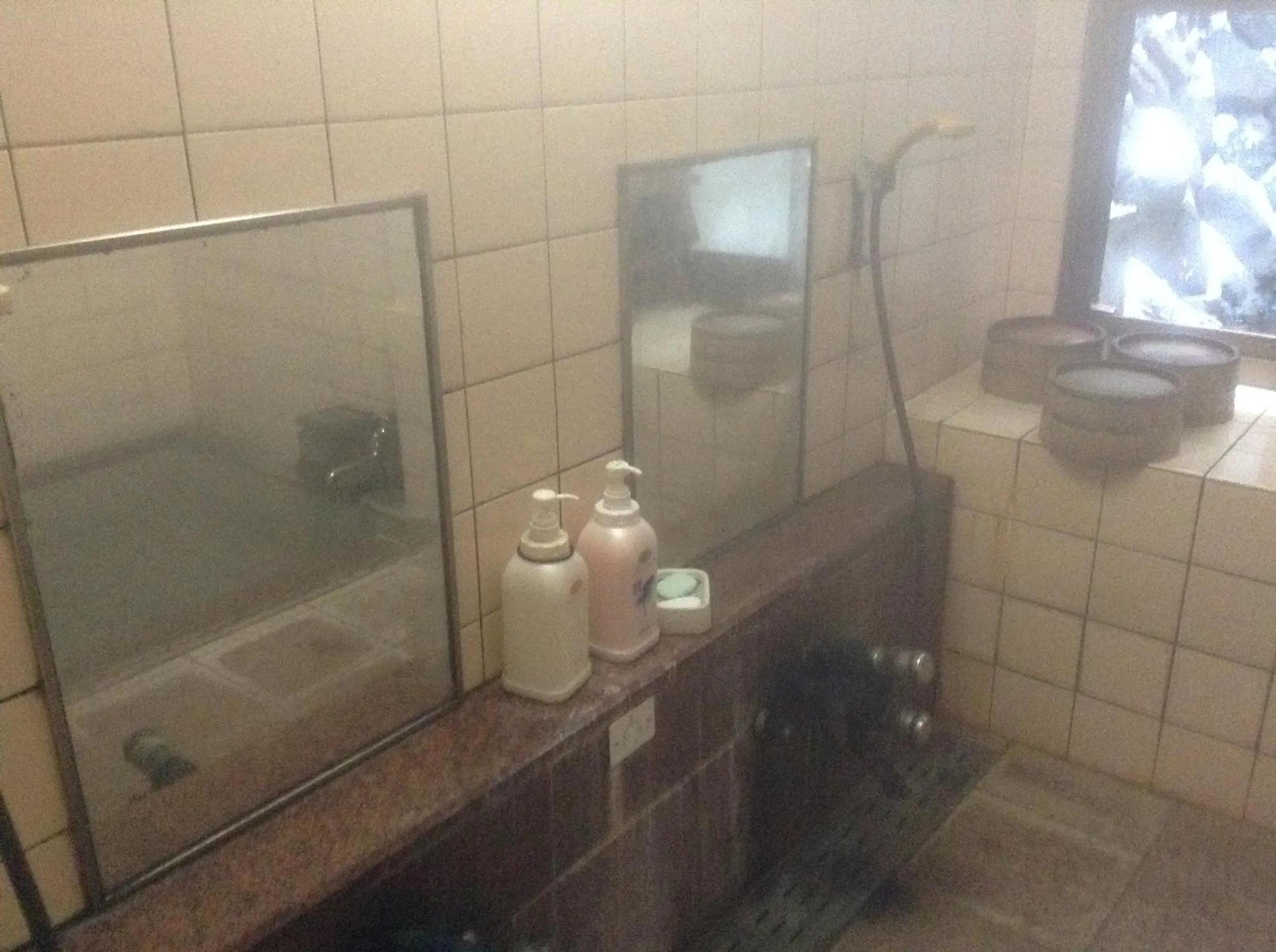 Hot Spring Bath in Chitosekan