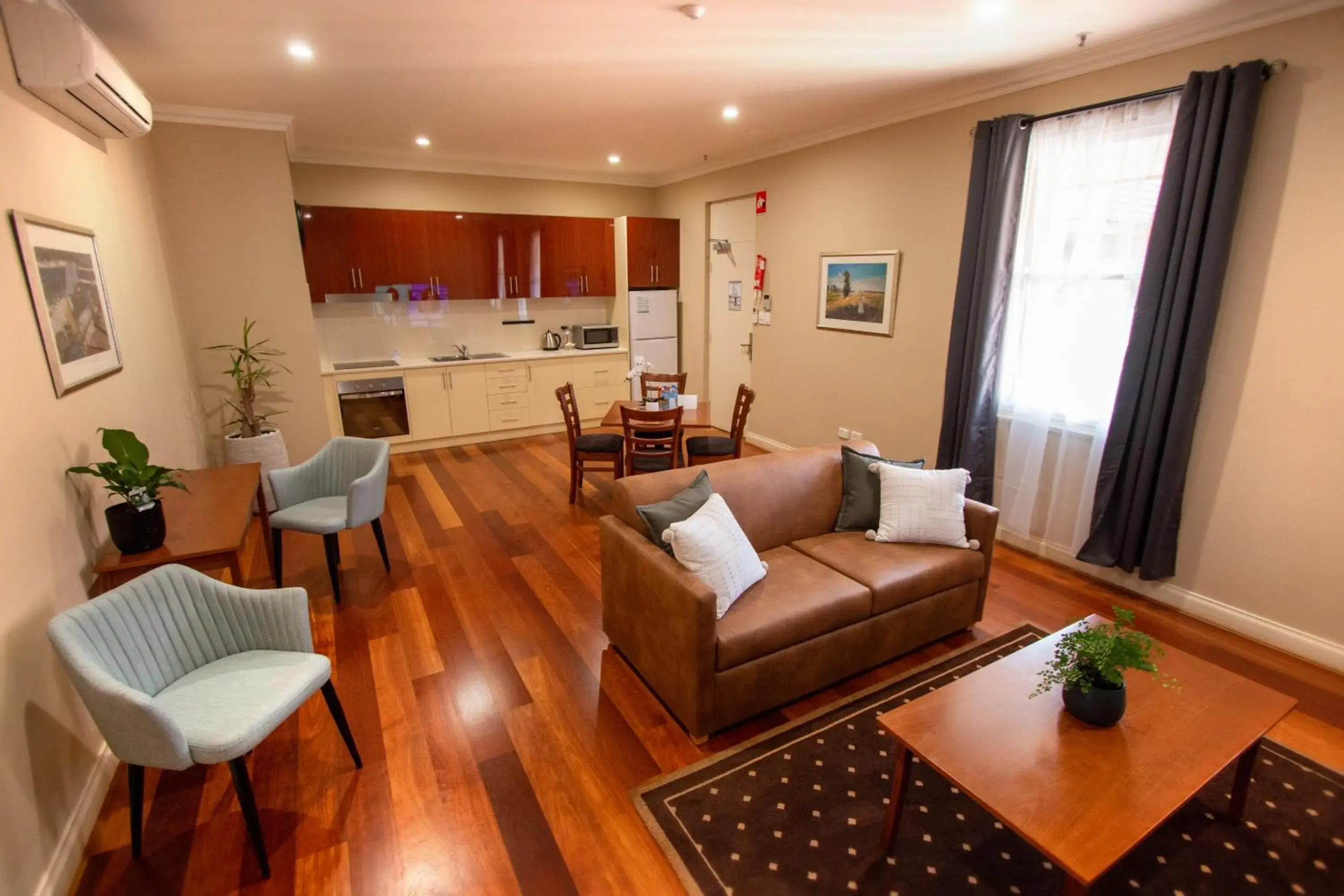 One-Bedroom Apartment in Whyalla Playford Apartments One-Bedroom Apartment in Whyalla Playford Apartments