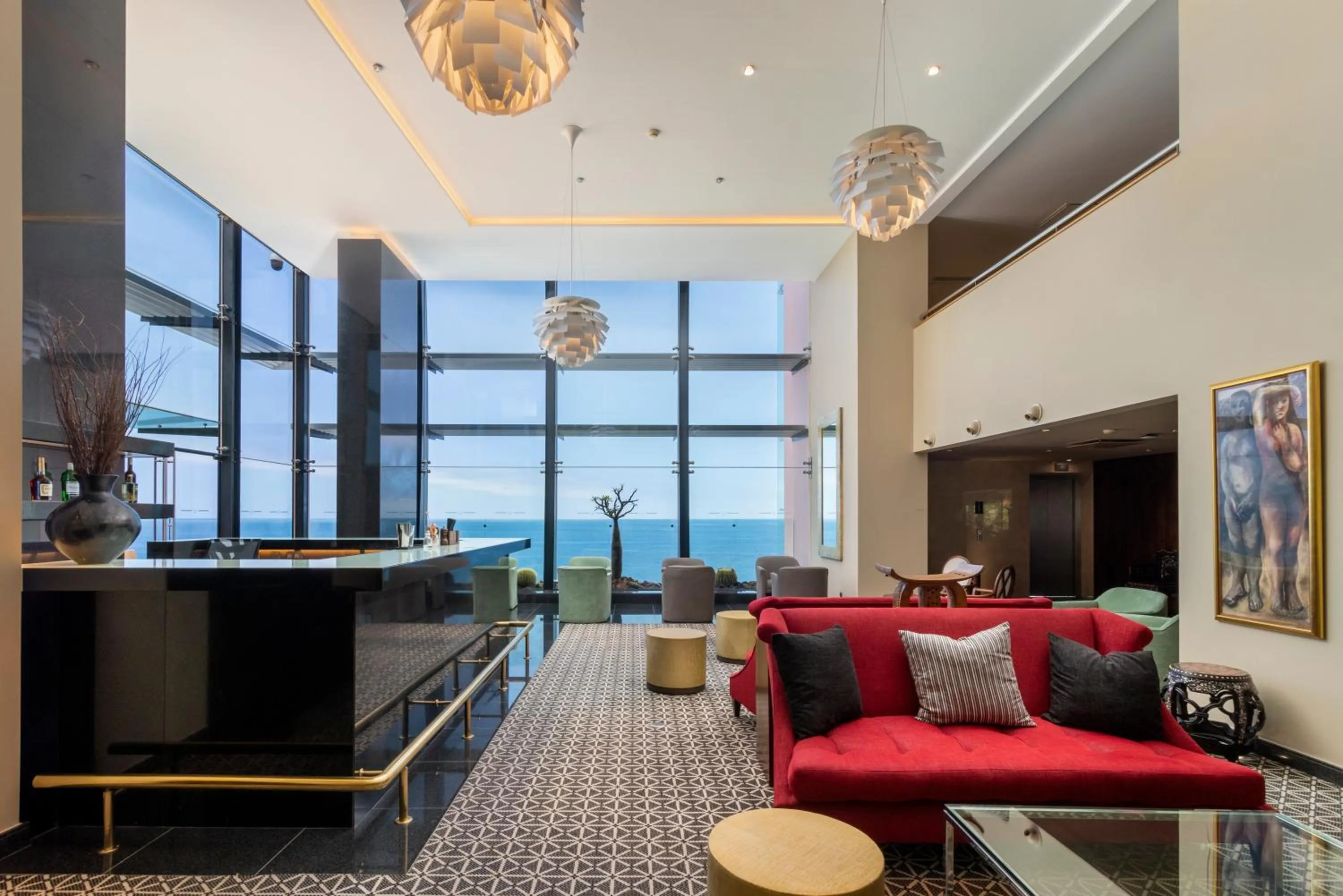 Communal lounge/ TV room in Royal Savoy - Ocean Resort - Savoy Signature