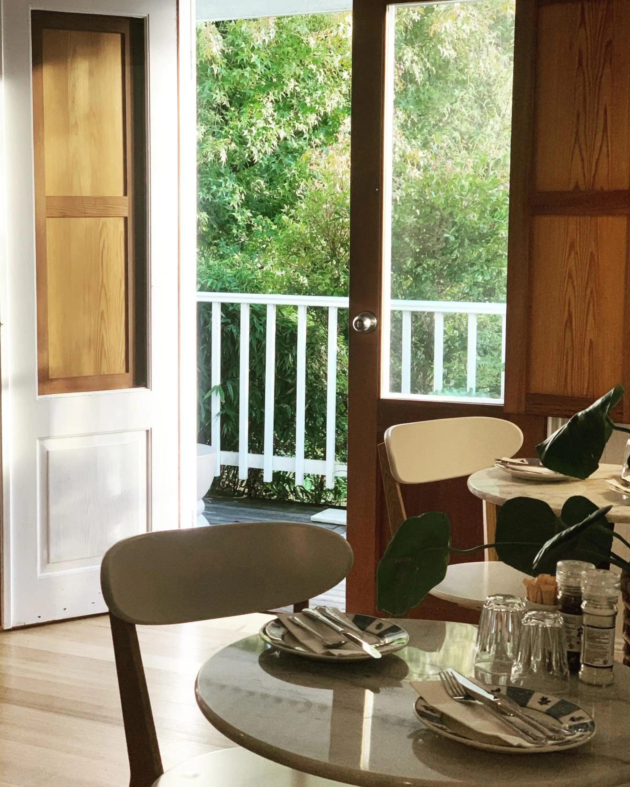 Breakfast in La Perouse Lorne